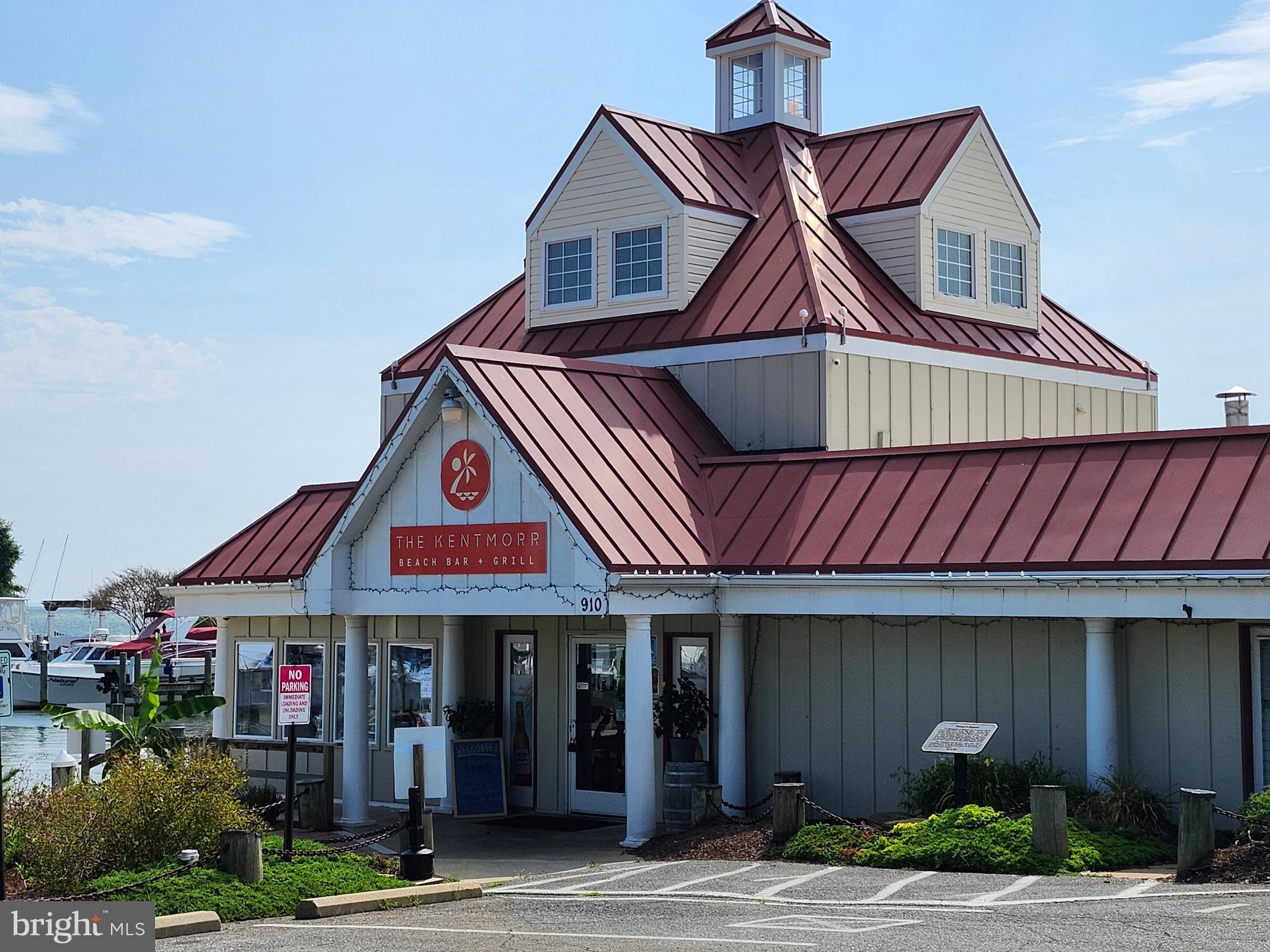 ROMANCOKE ON THE BAY - Residential