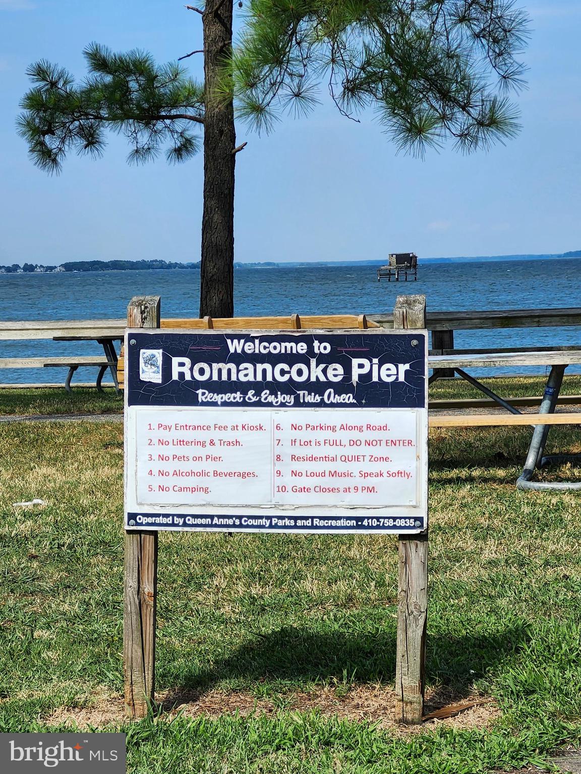 ROMANCOKE ON THE BAY - Residential