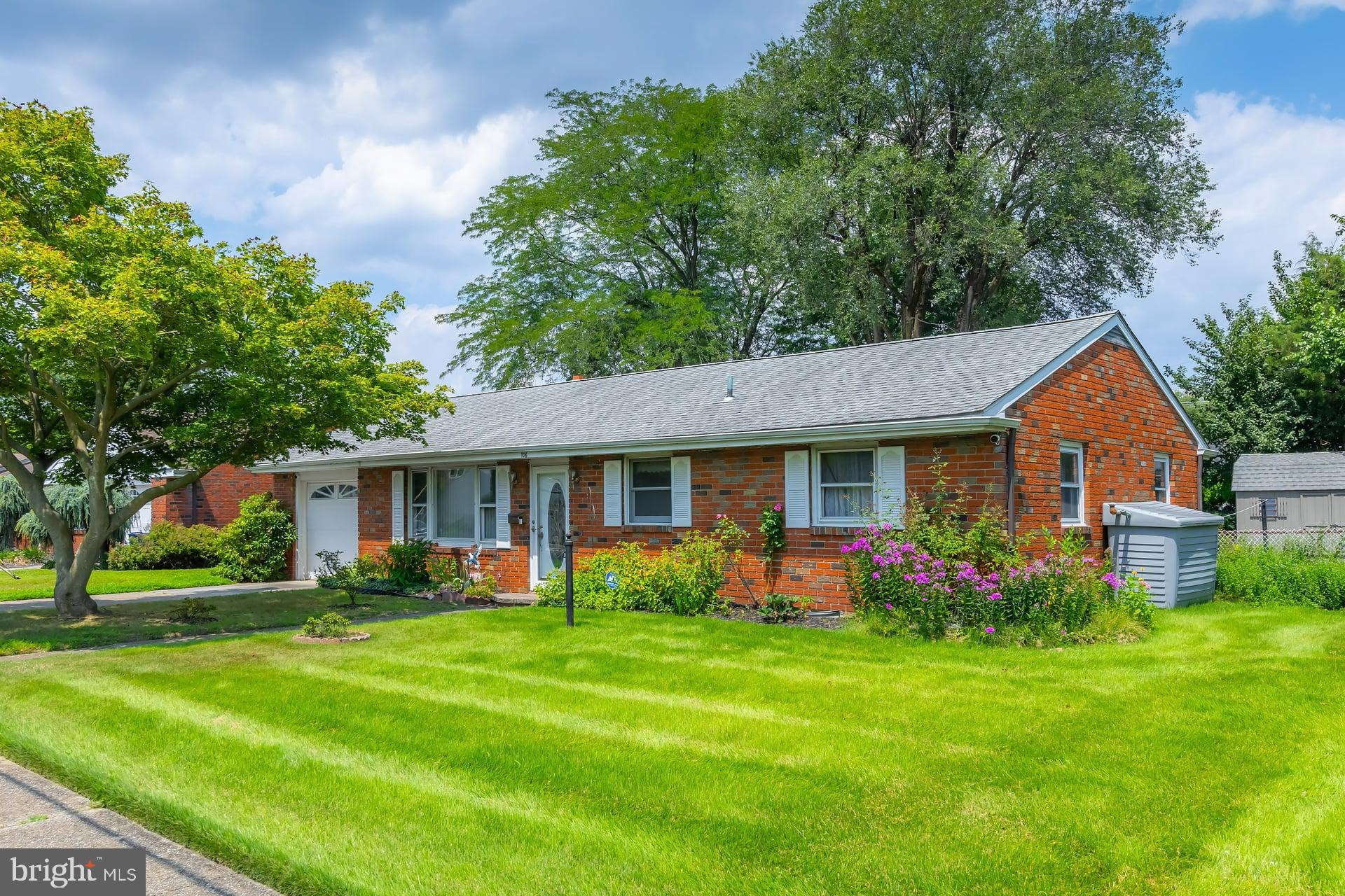 106 CARSON AVENUE