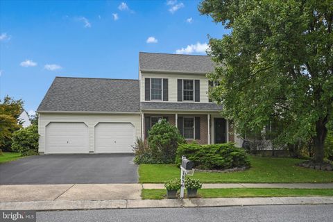 Photo of 1836 TIMOTHY LN, LANCASTER, PA 17602 (MLS # PALA2041278)