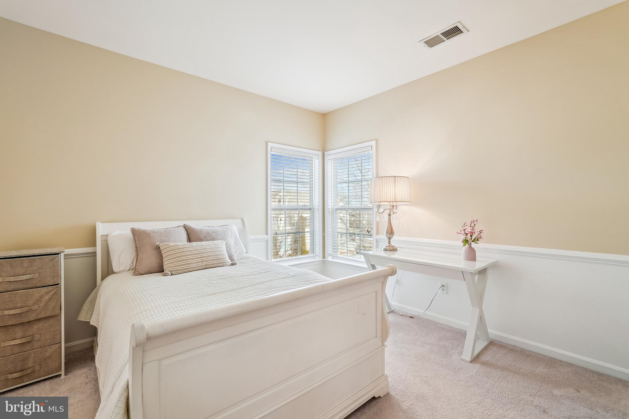 BROADLANDS SOUTH - Residential