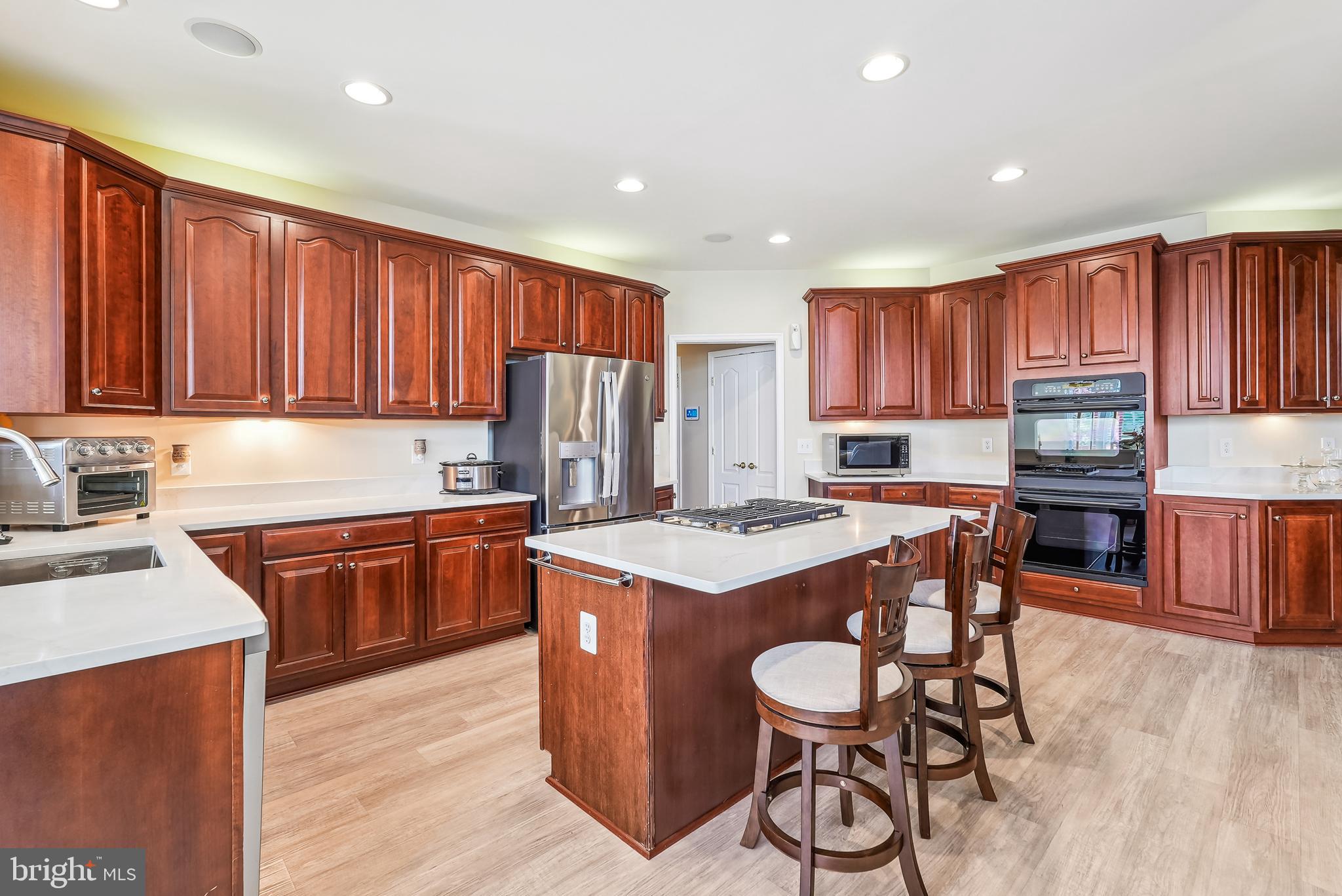 BROADLANDS SOUTH - Residential