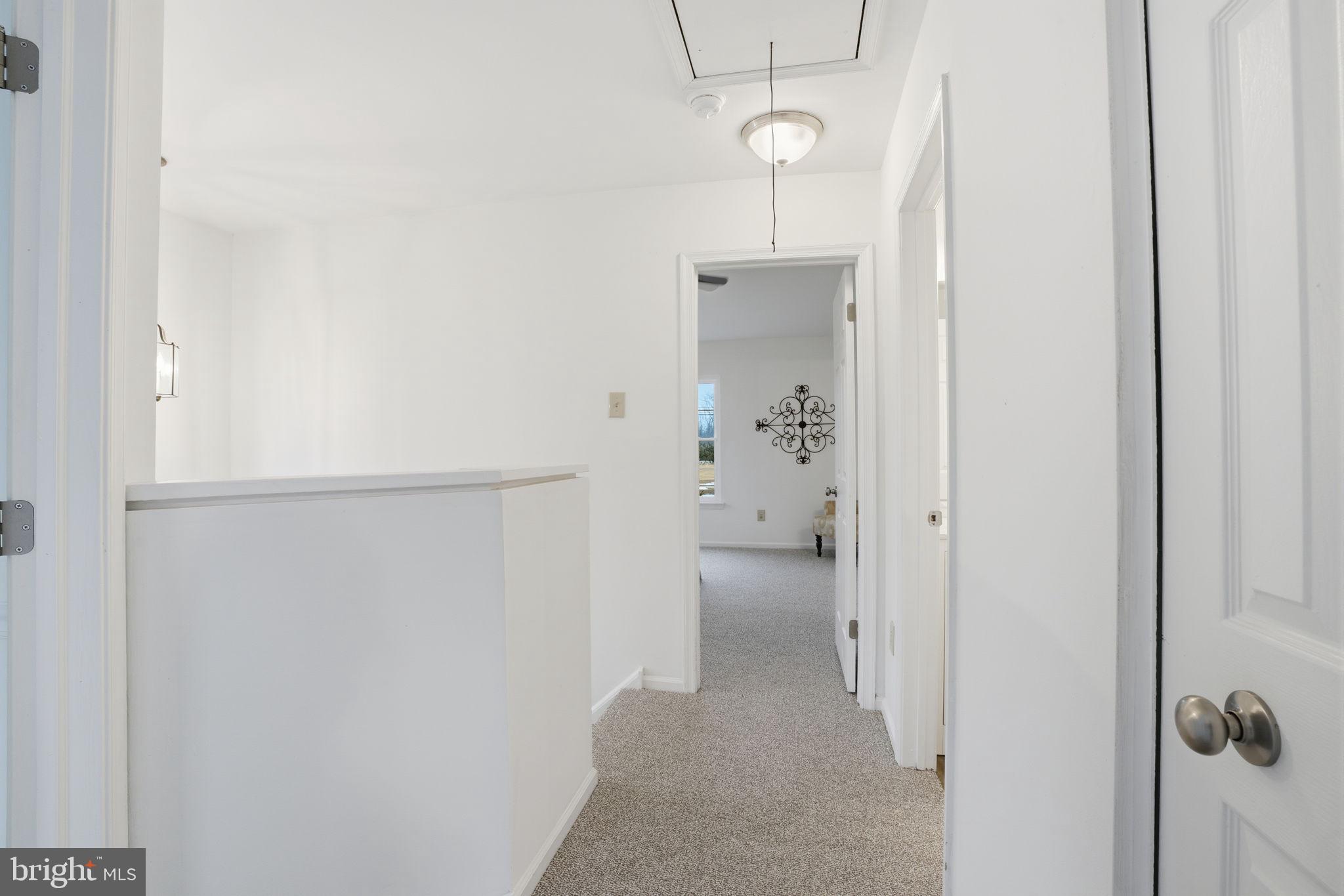 VILLAGE SHIRES - Residential