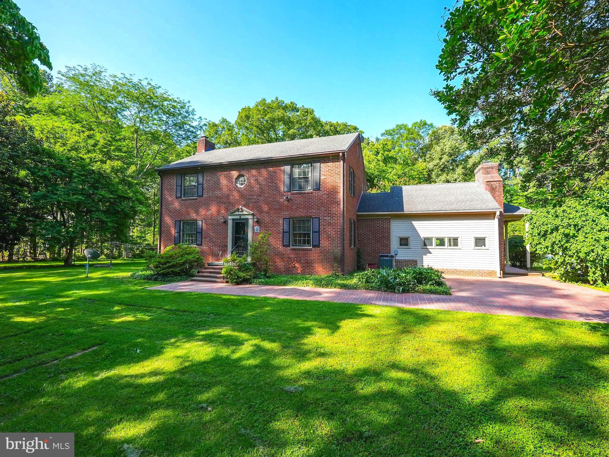 8130 WINDSOR DRIVE