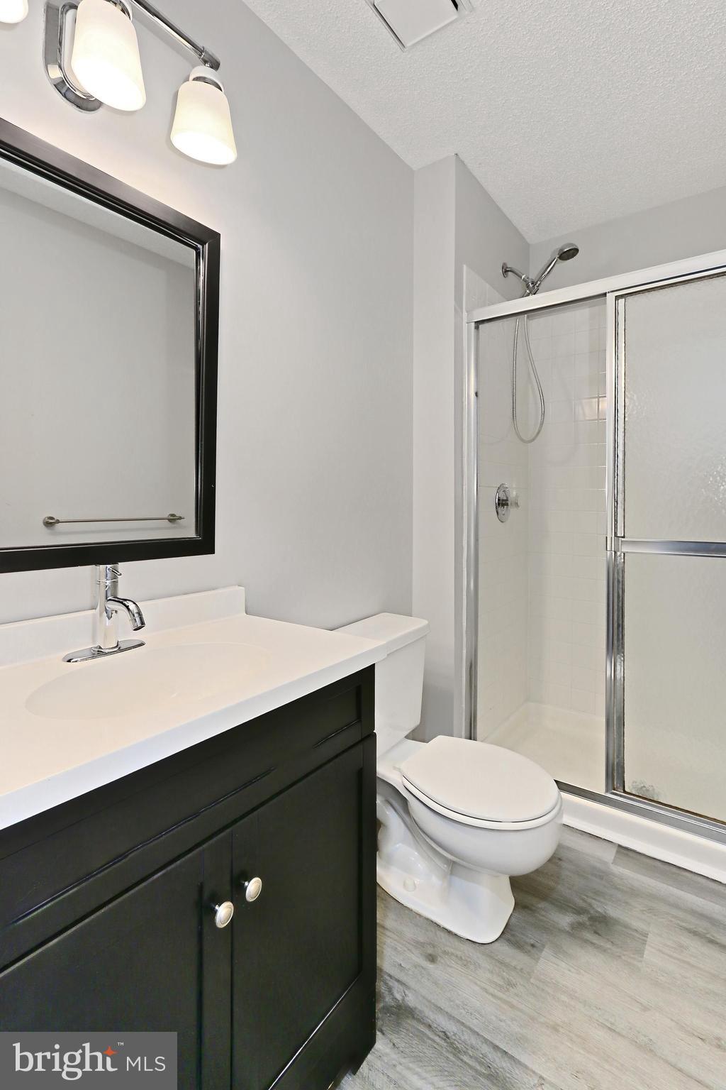 FOX CHASE/EXETER - Residential Lease