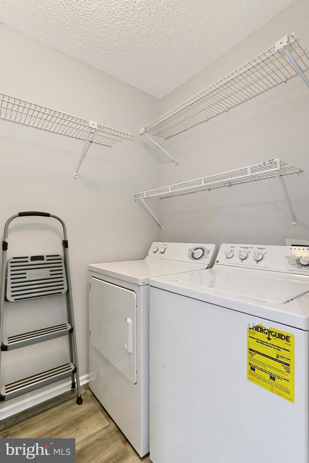 FOX CHASE/EXETER - Residential Lease