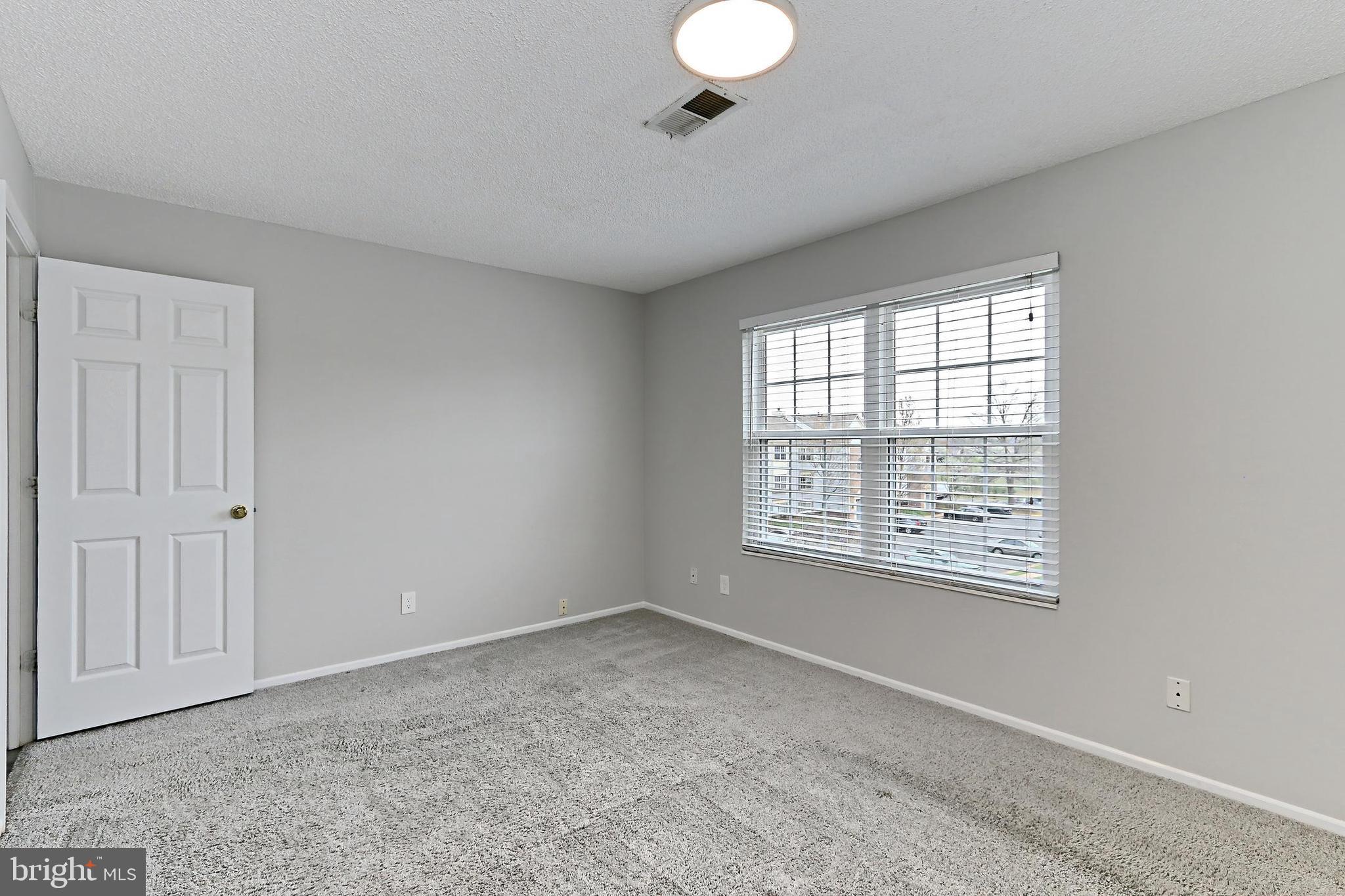 FOX CHASE/EXETER - Residential Lease