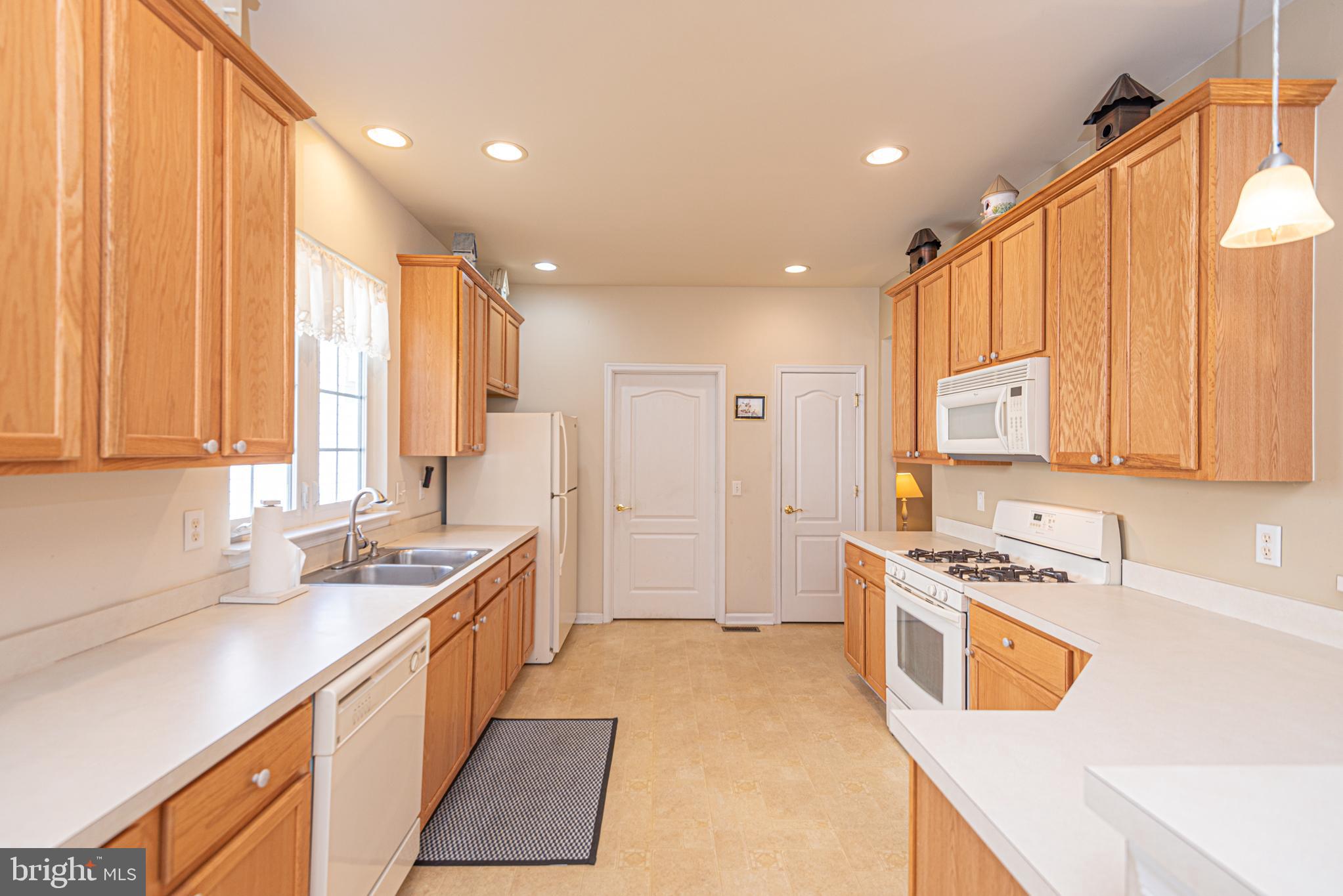 OCEAN PINES - THE PARKE - Residential