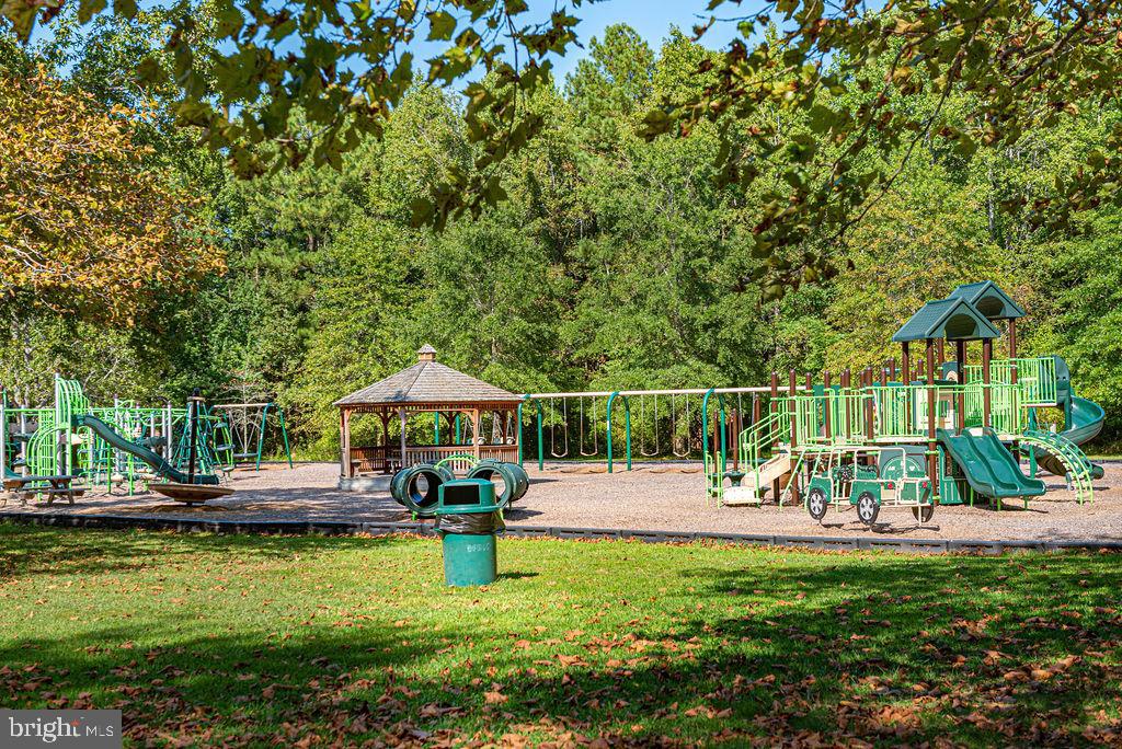 OCEAN PINES - THE PARKE - Residential