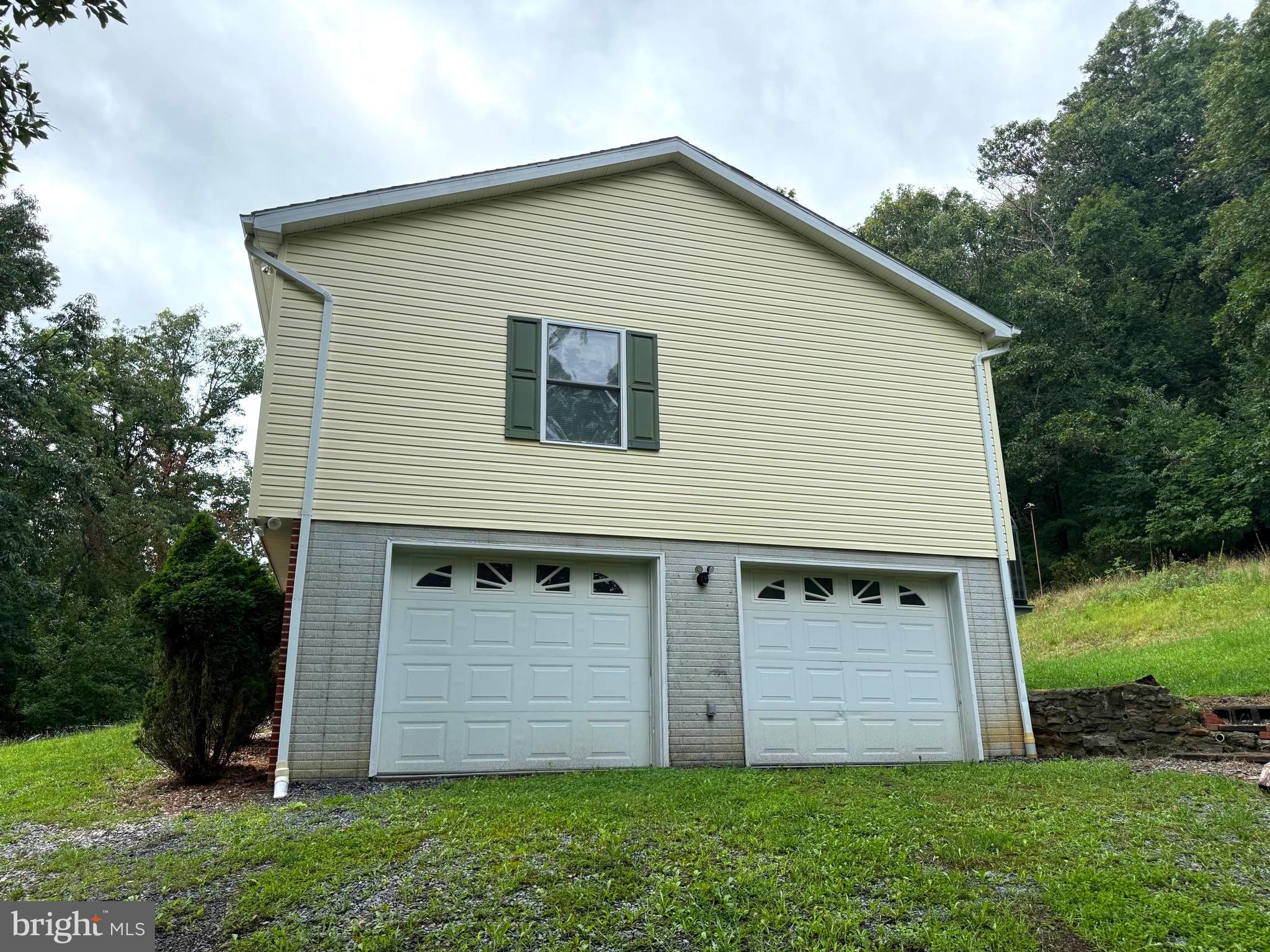 64 ORCHARD LANE