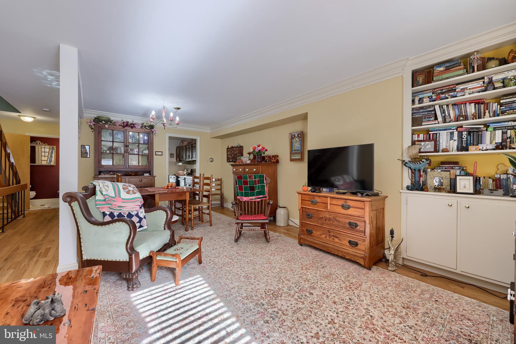 FLYING HILLS - Residential