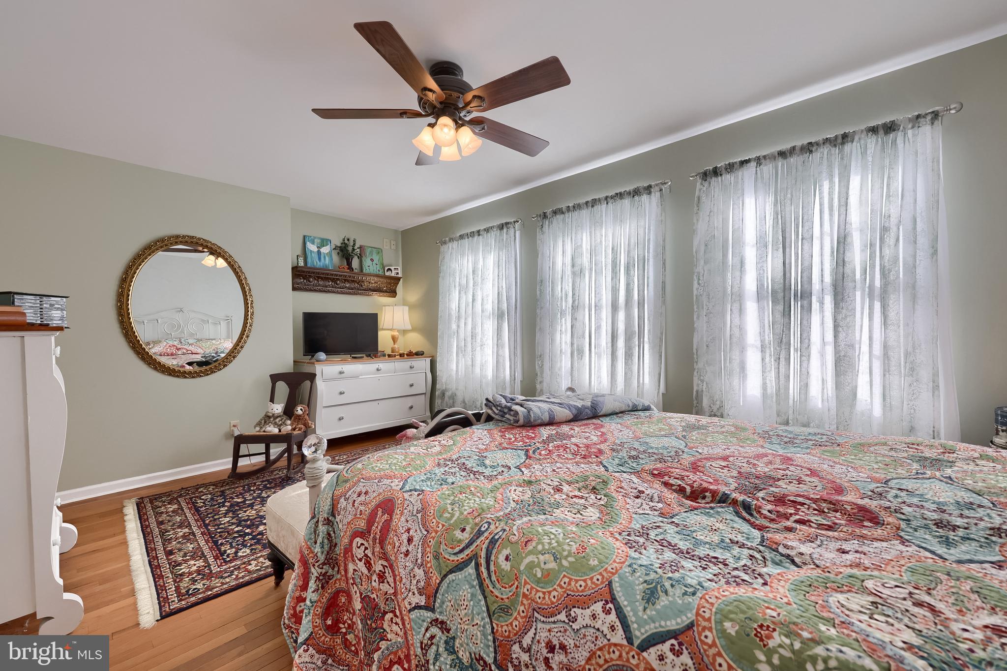 FLYING HILLS - Residential