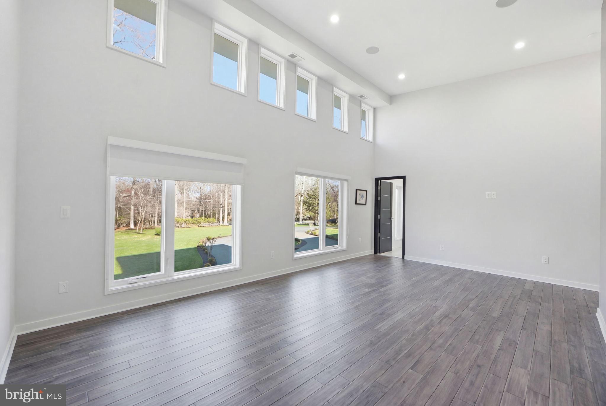 HUNTERS VALLEY MINCHEWS - Residential