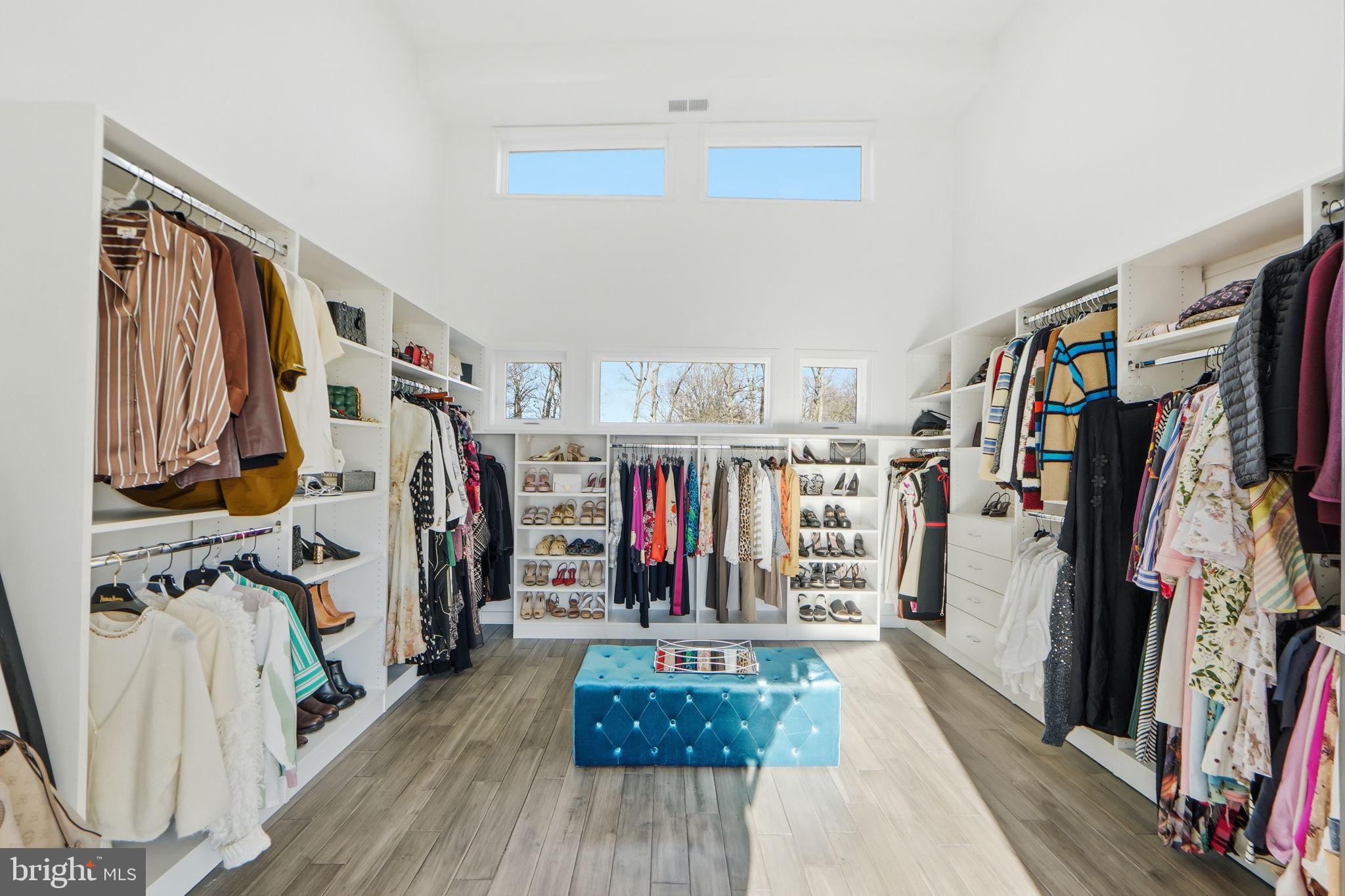 HUNTERS VALLEY MINCHEWS - Residential