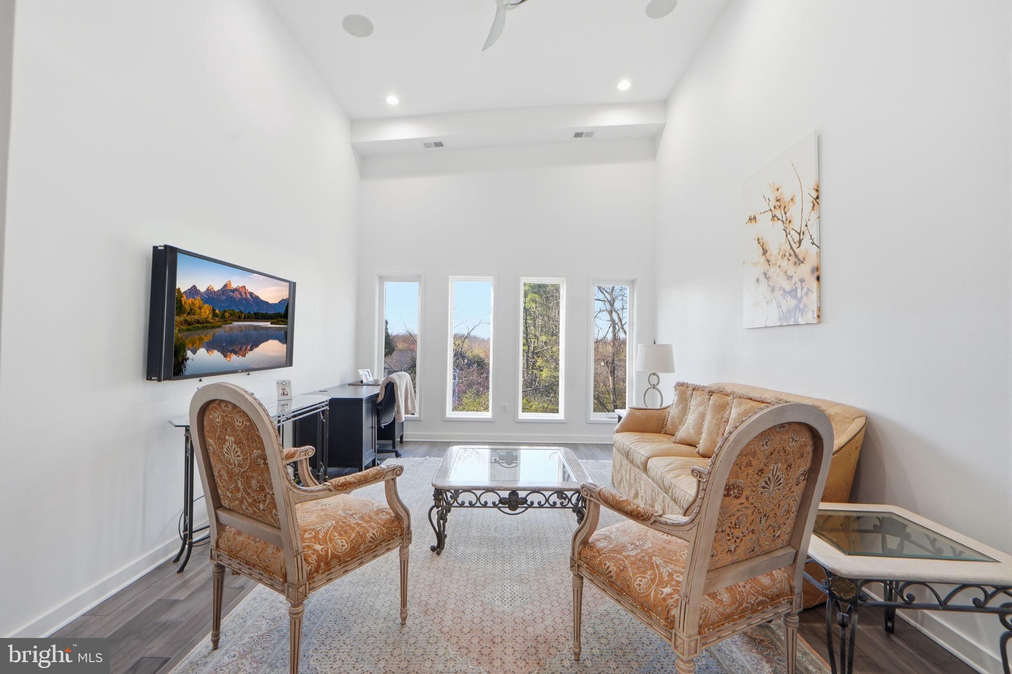 HUNTERS VALLEY MINCHEWS - Residential