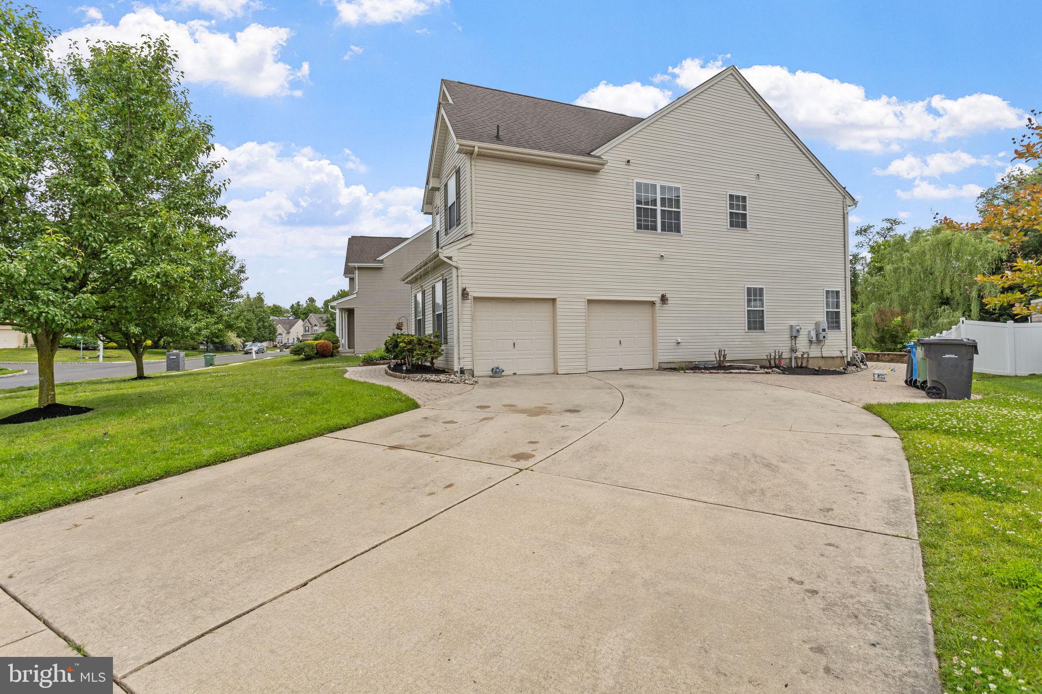 209 WINDSOR DRIVE