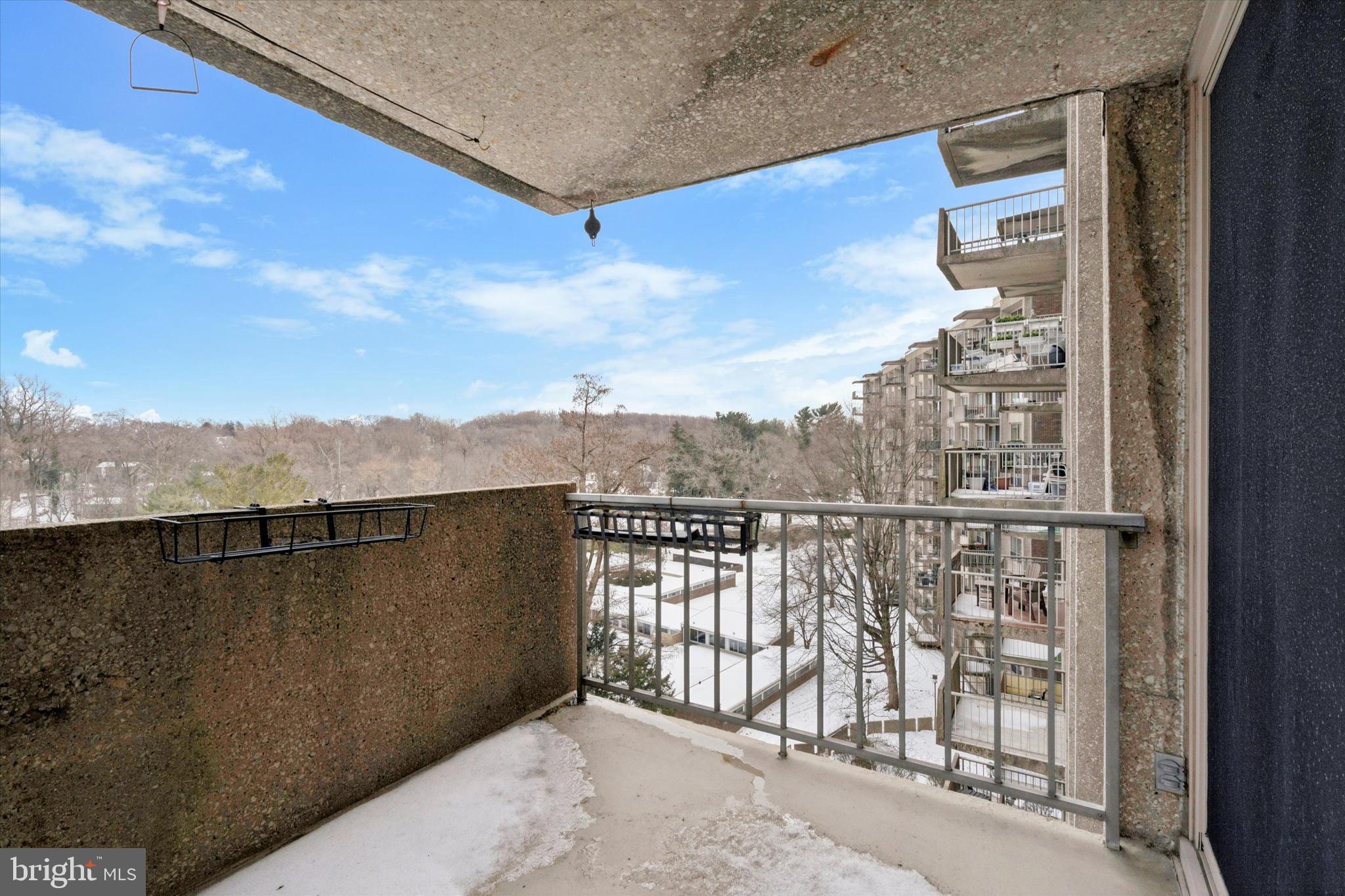 GREEN HILL - Residential