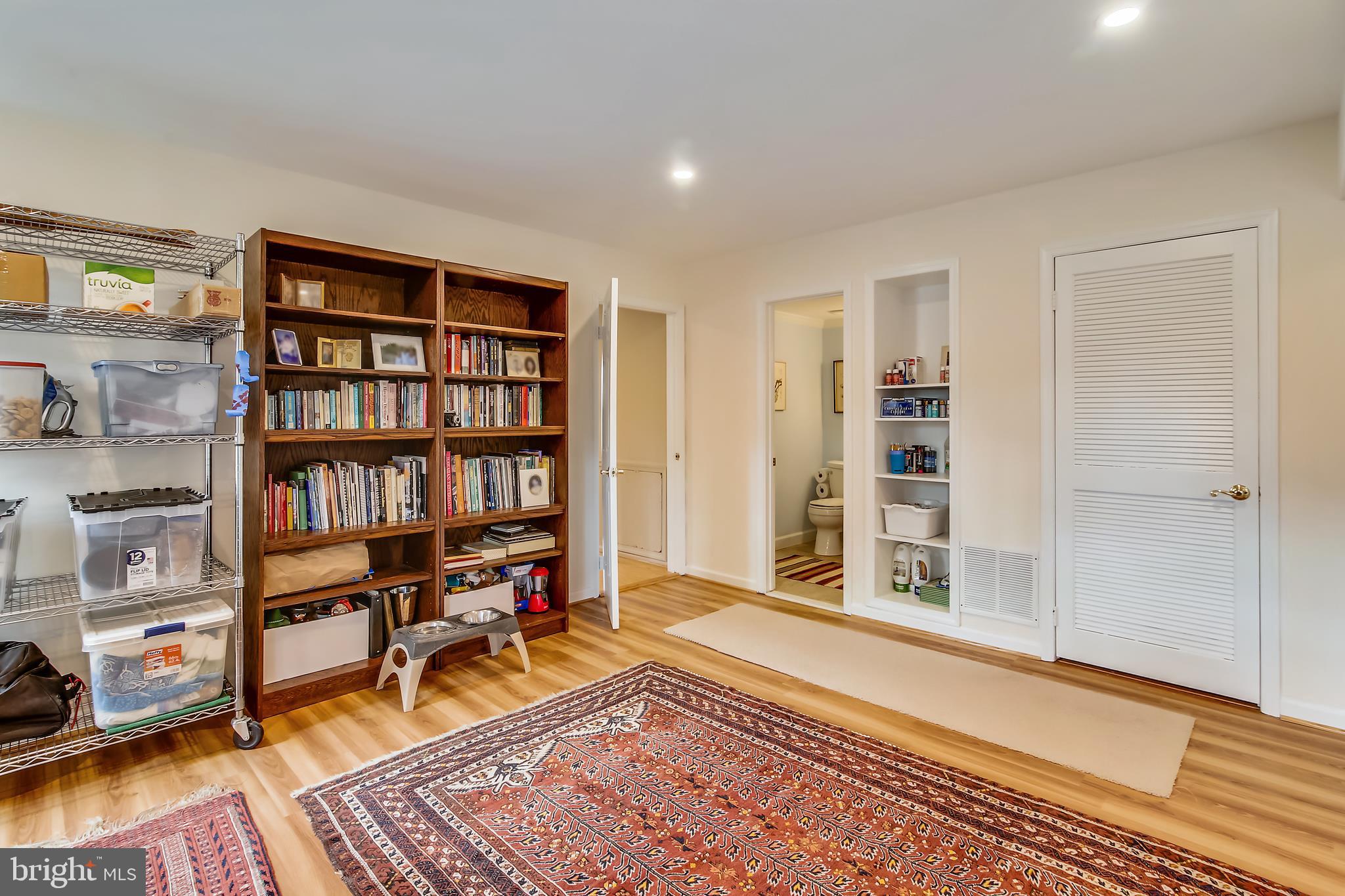 WESTLEIGH - Residential