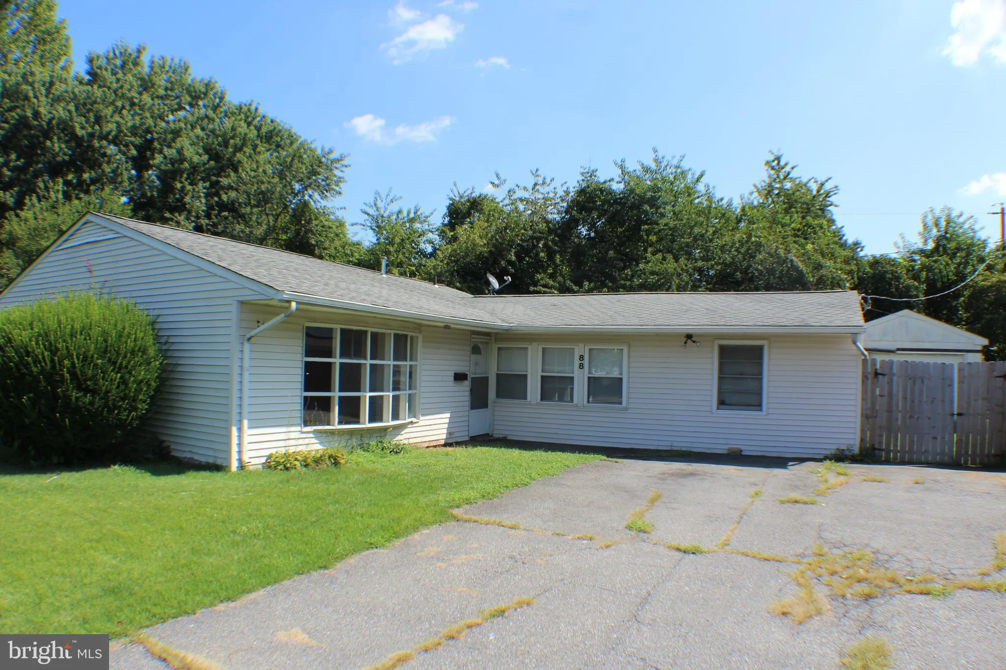 88 Kenmar Drive, Newark, DE 19713