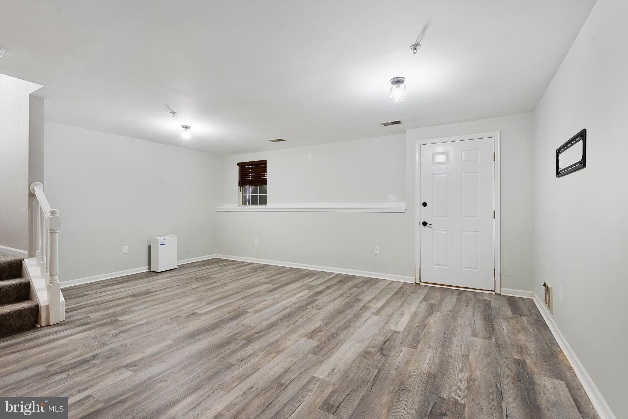 WALDEN - Residential Lease