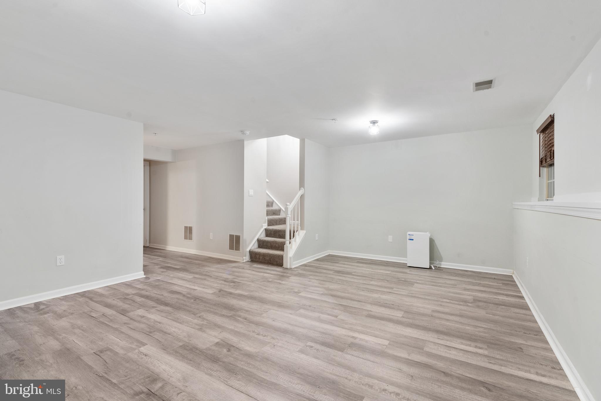 WALDEN - Residential Lease