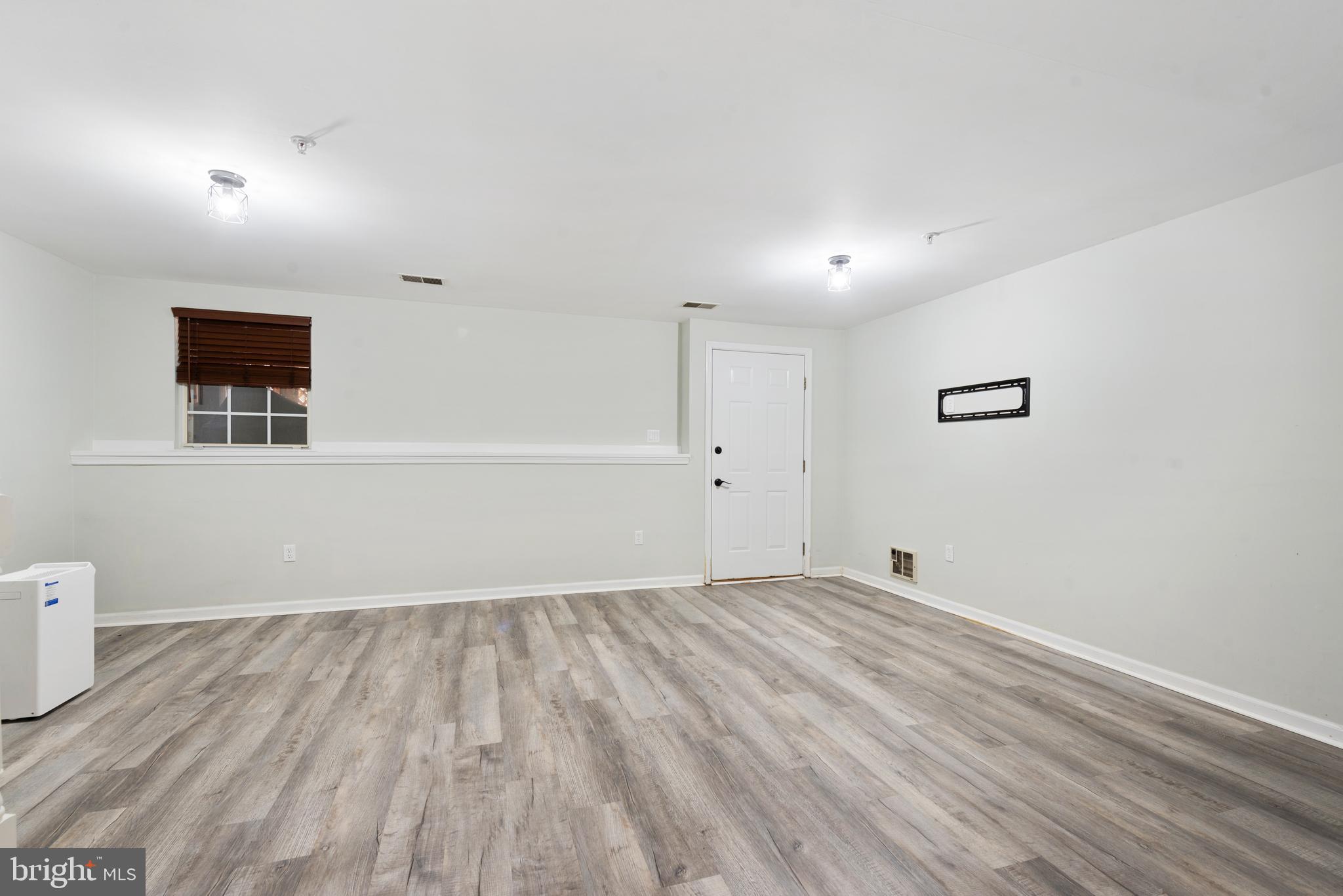 WALDEN - Residential Lease