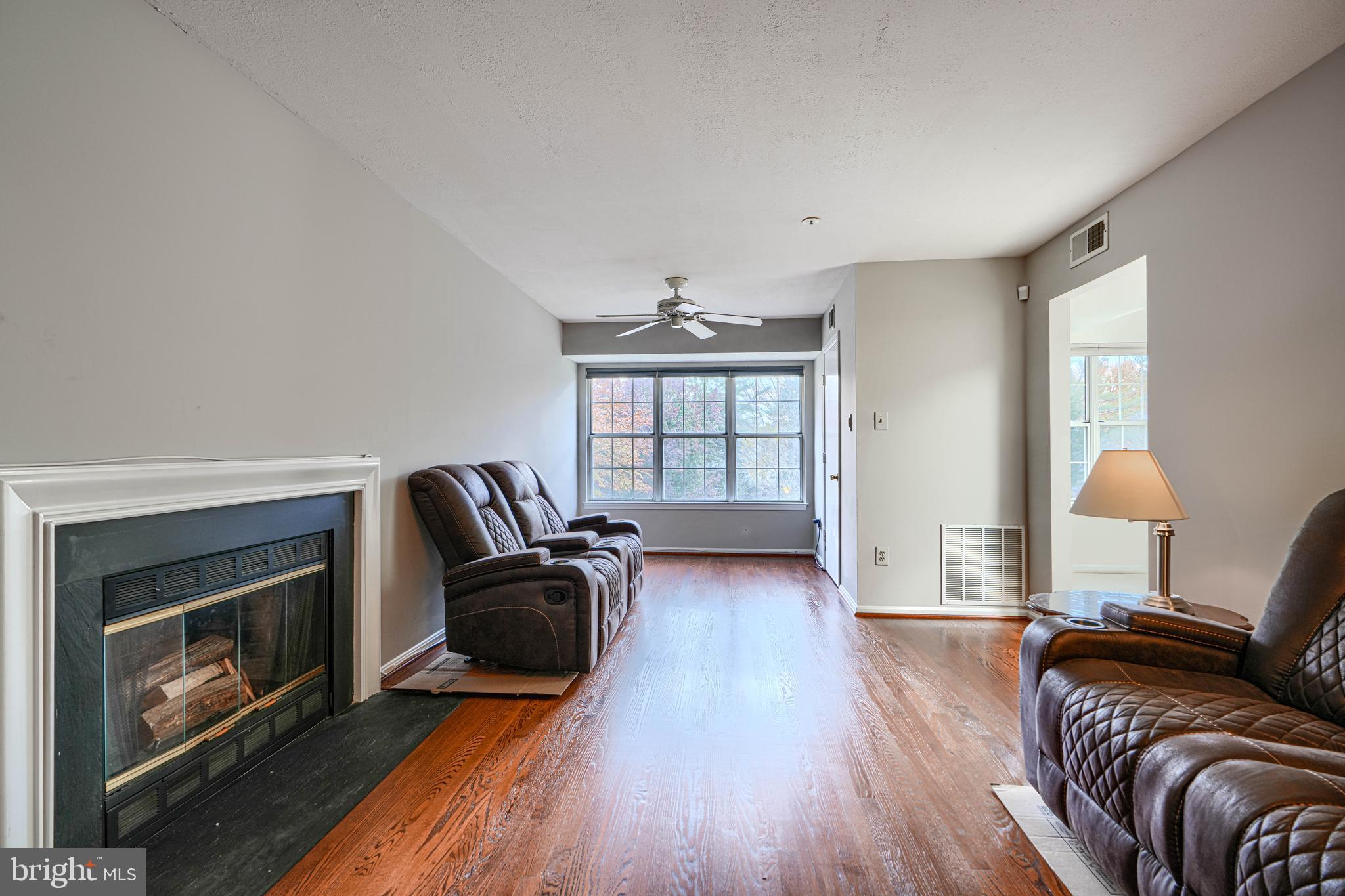 LONGMEAD CROSSING - Residential