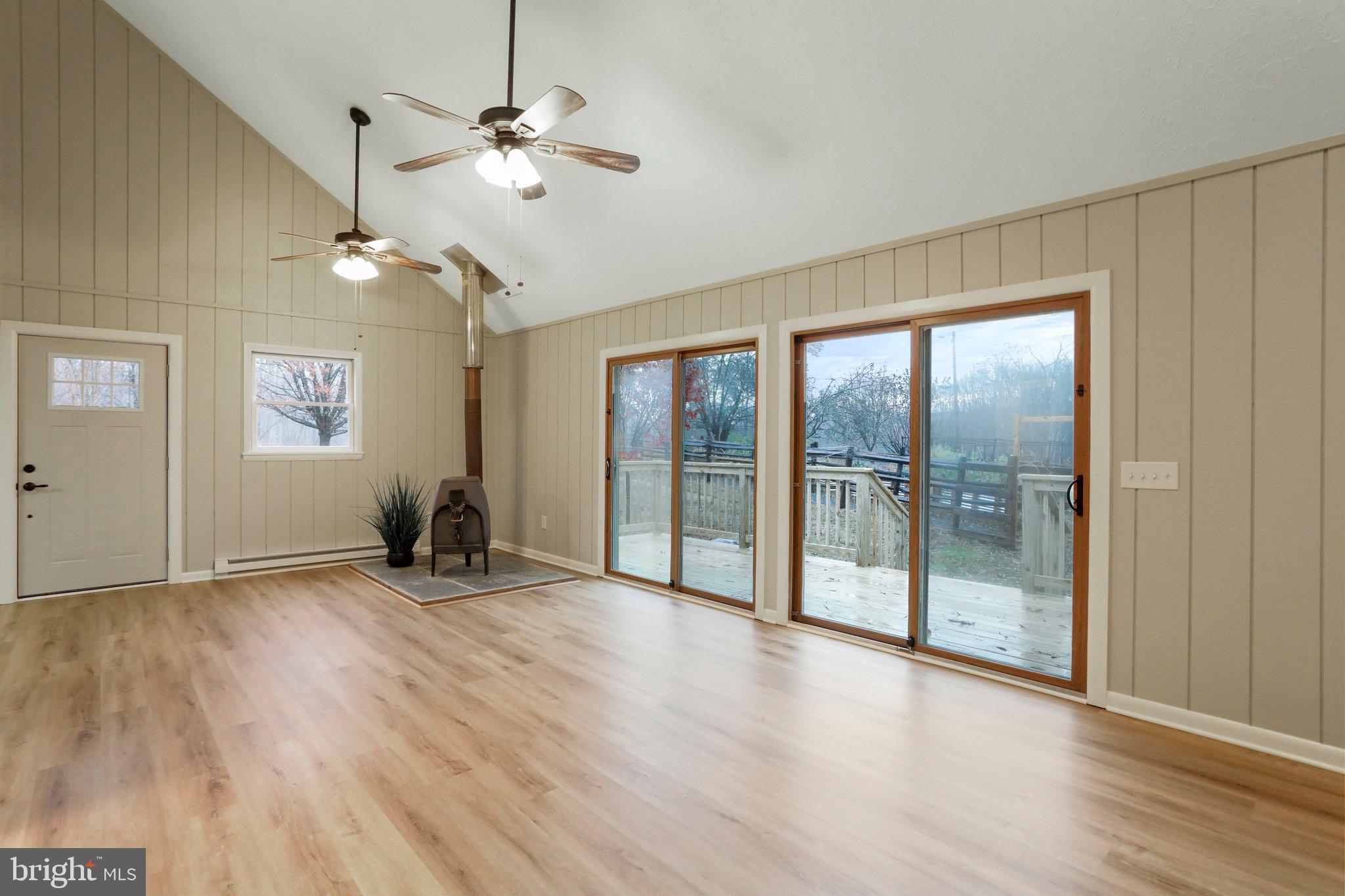 COLD SPRING FOREST - Residential