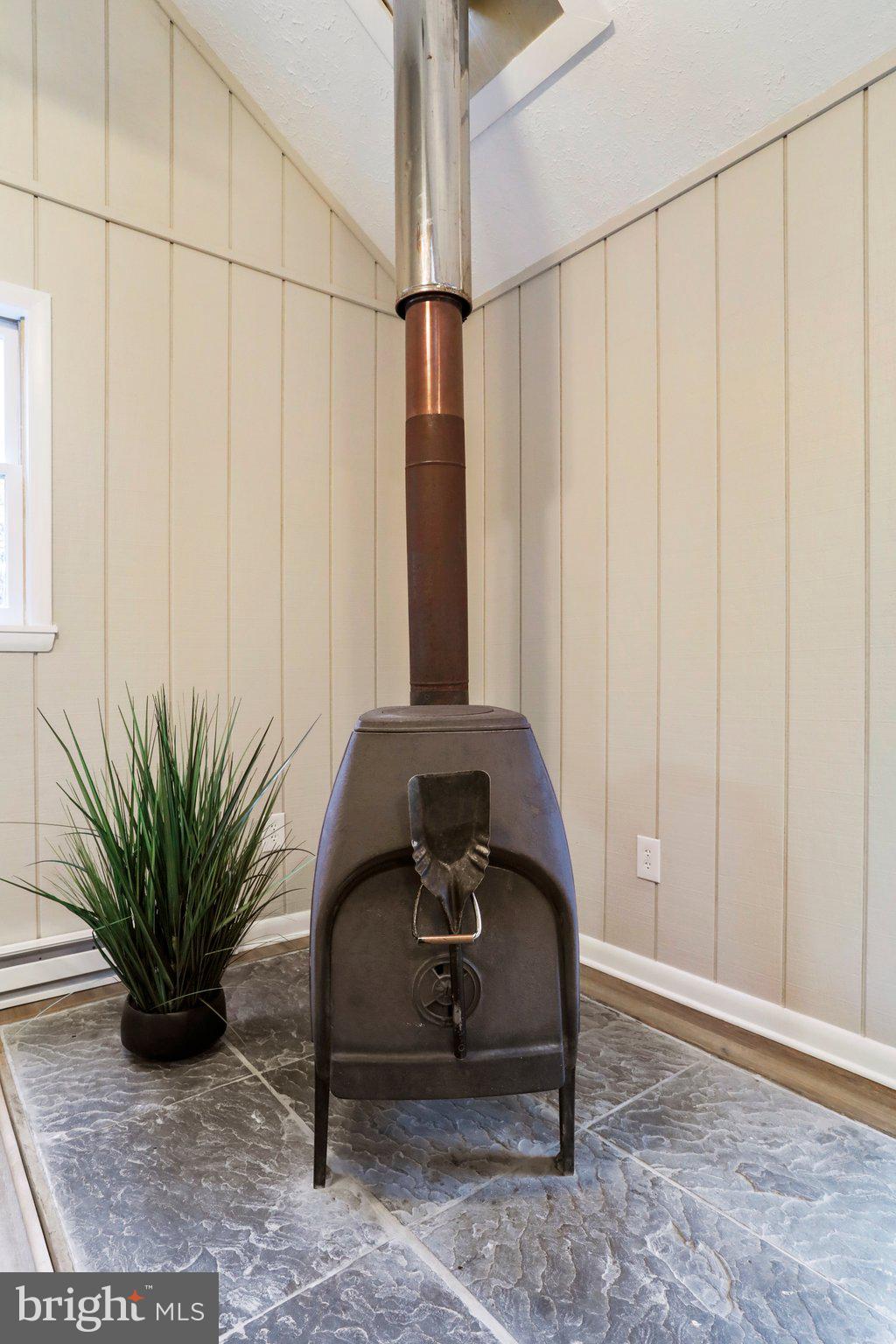 COLD SPRING FOREST - Residential