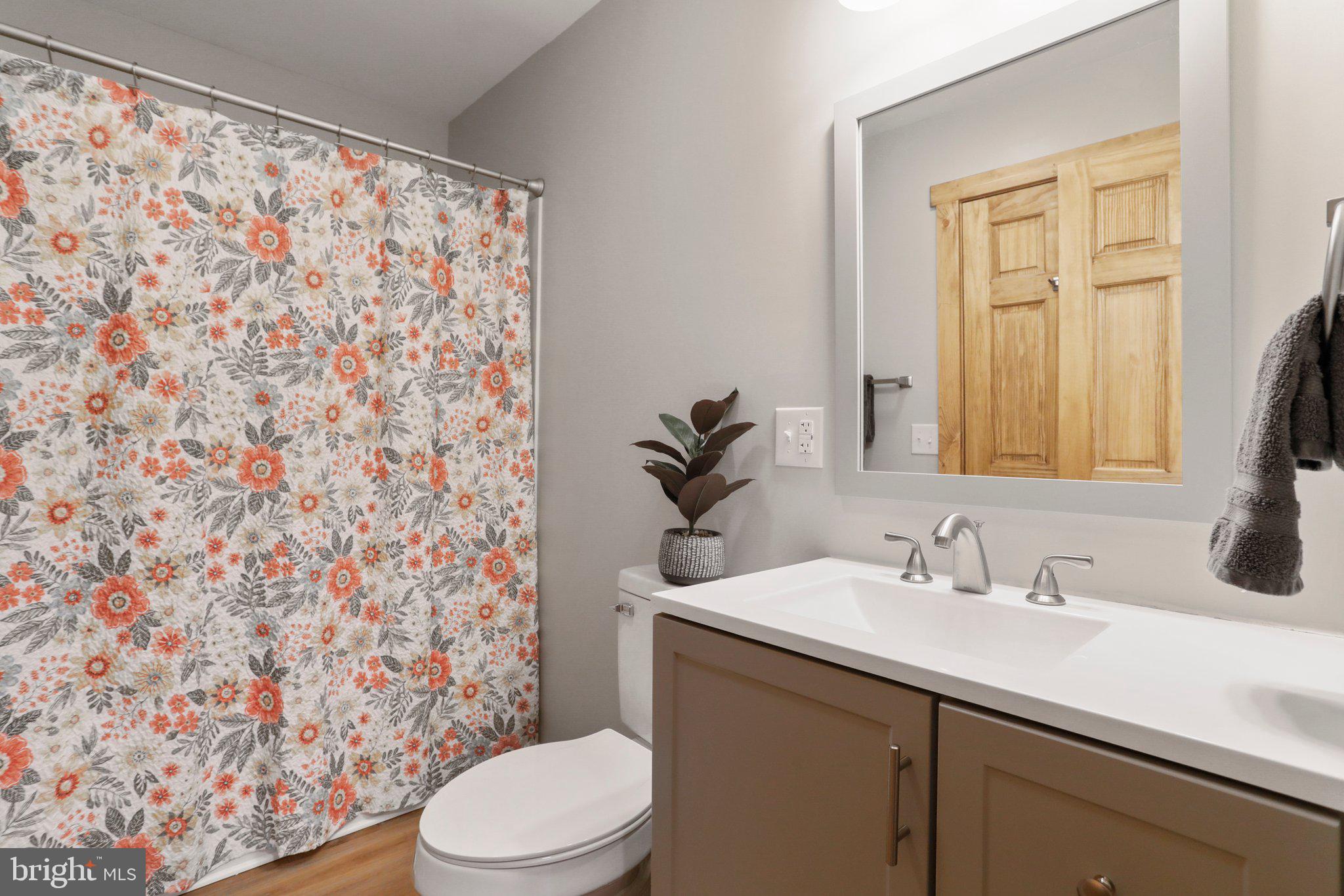 COLD SPRING FOREST - Residential