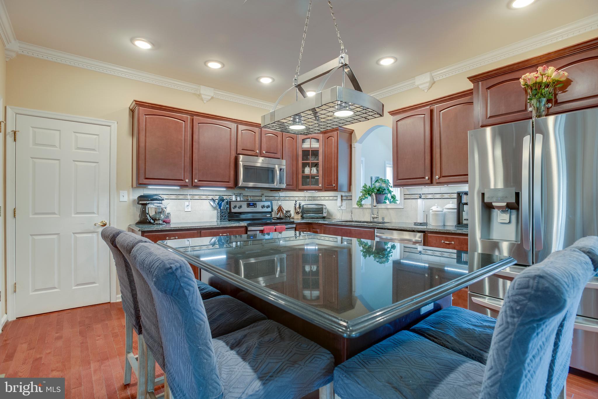 LAKE OF THE WOODS - Residential