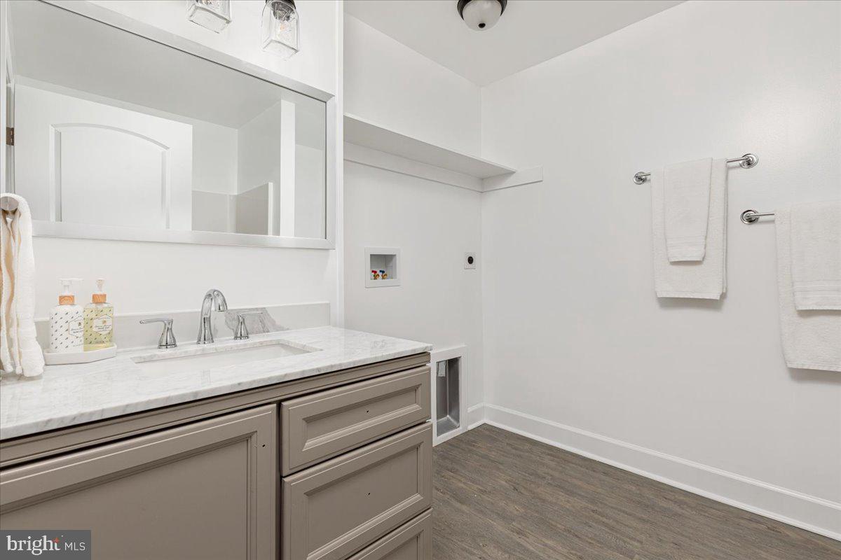 POTOMAC HILLS - Residential