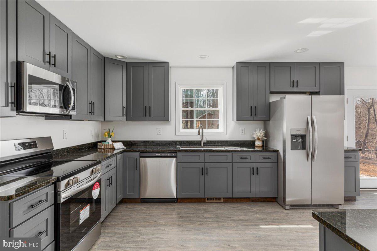 POTOMAC HILLS - Residential