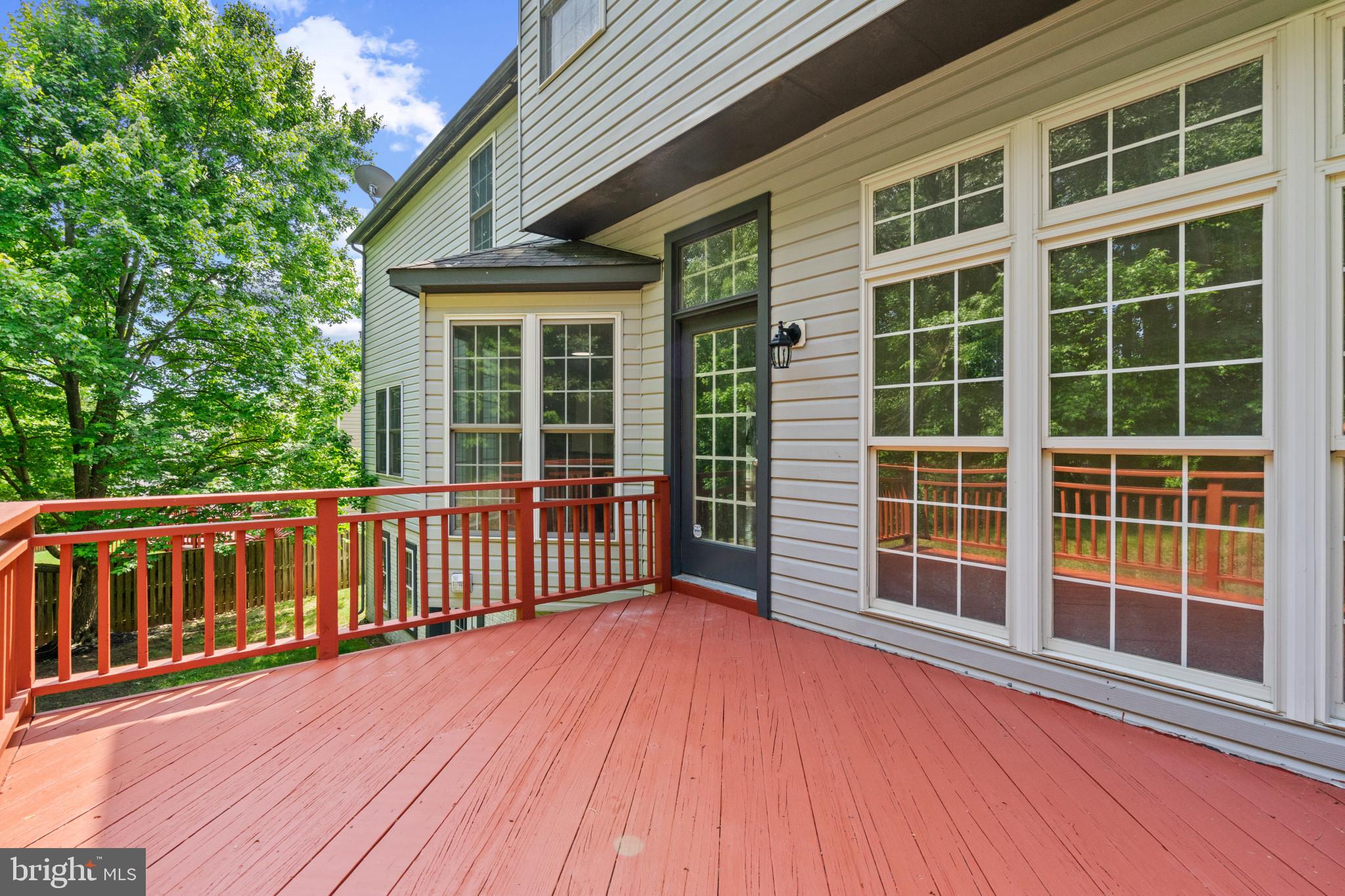 WOOD POINTE - Residential