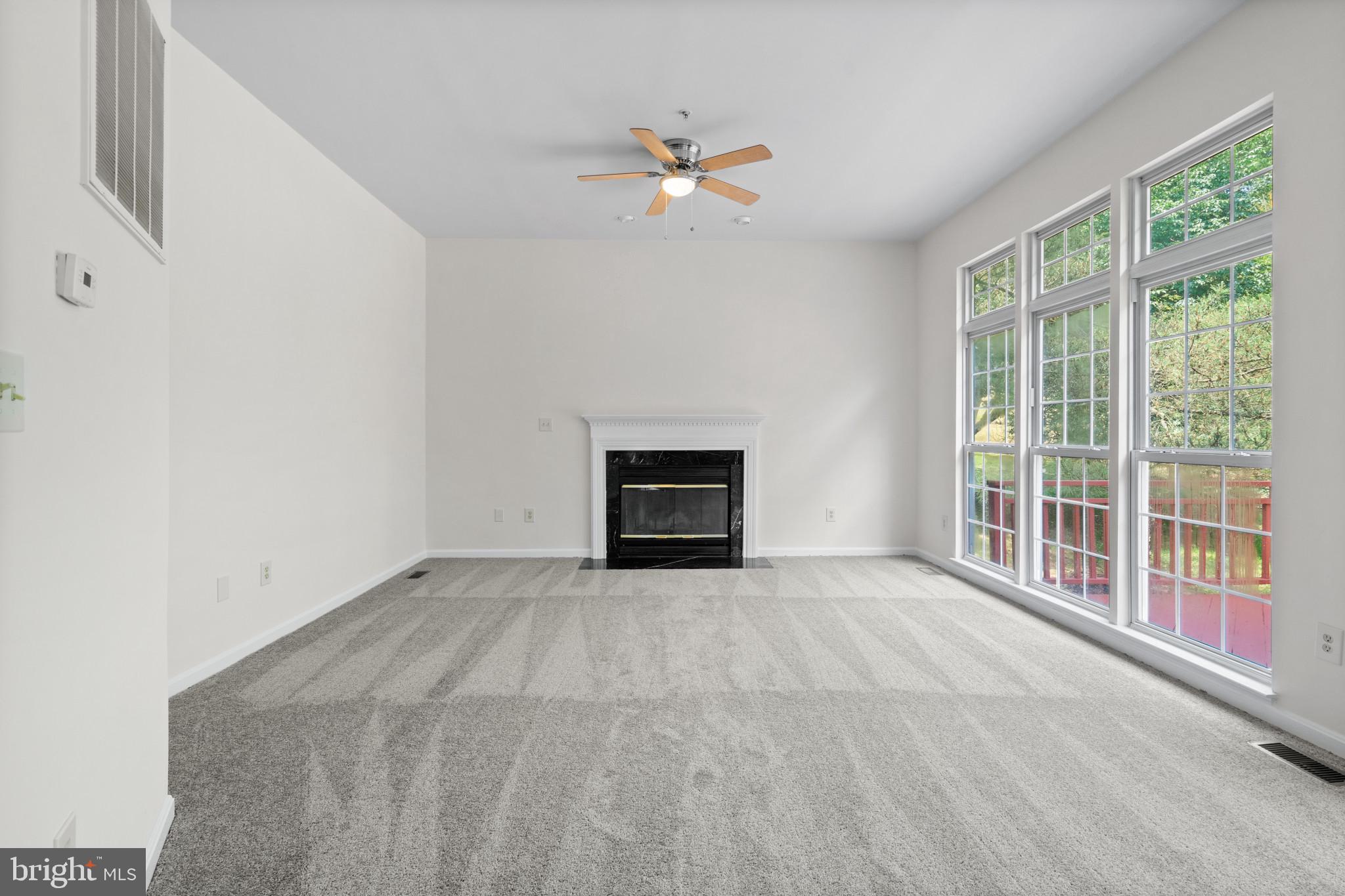 WOOD POINTE - Residential