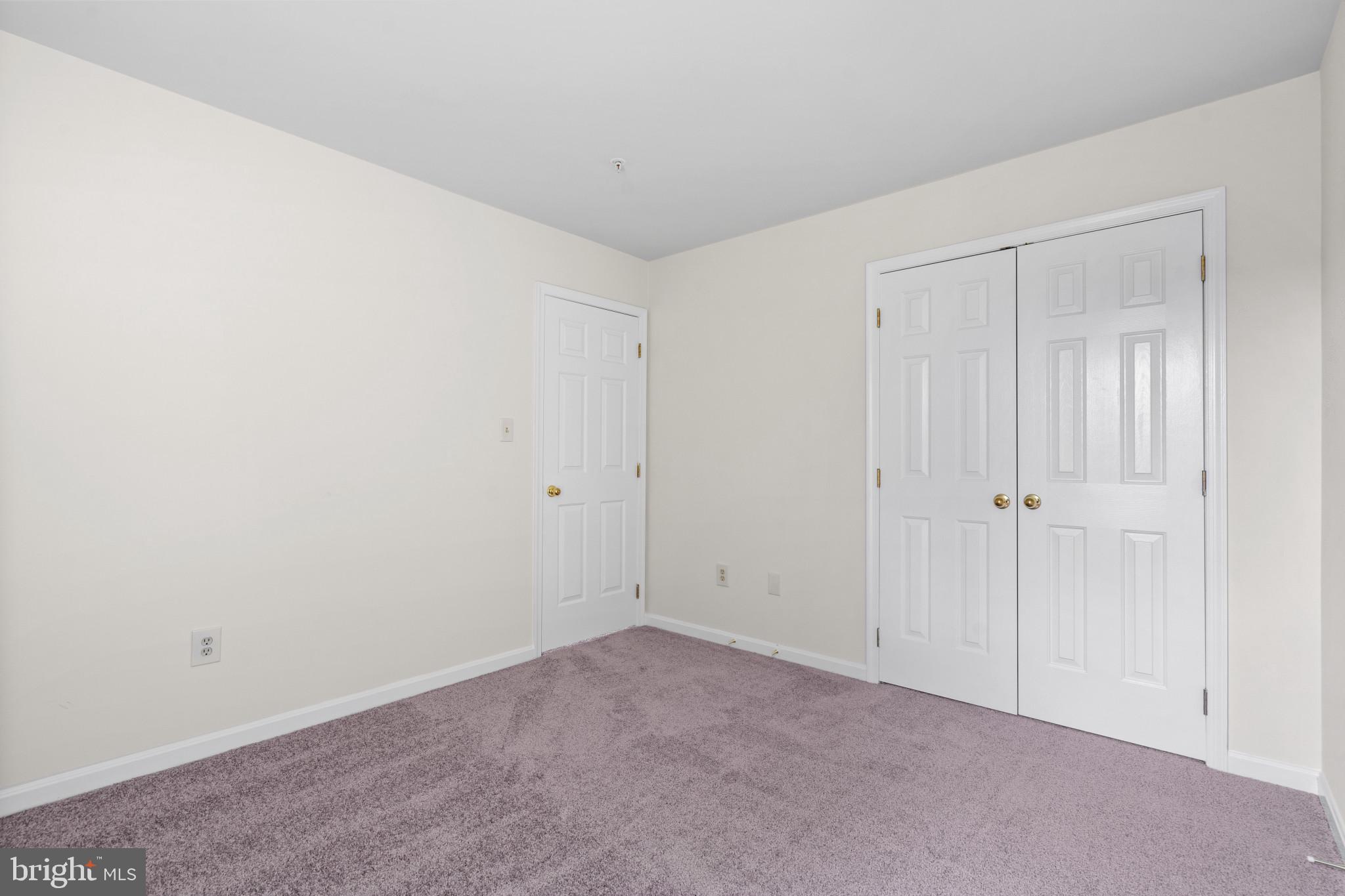 WOOD POINTE - Residential