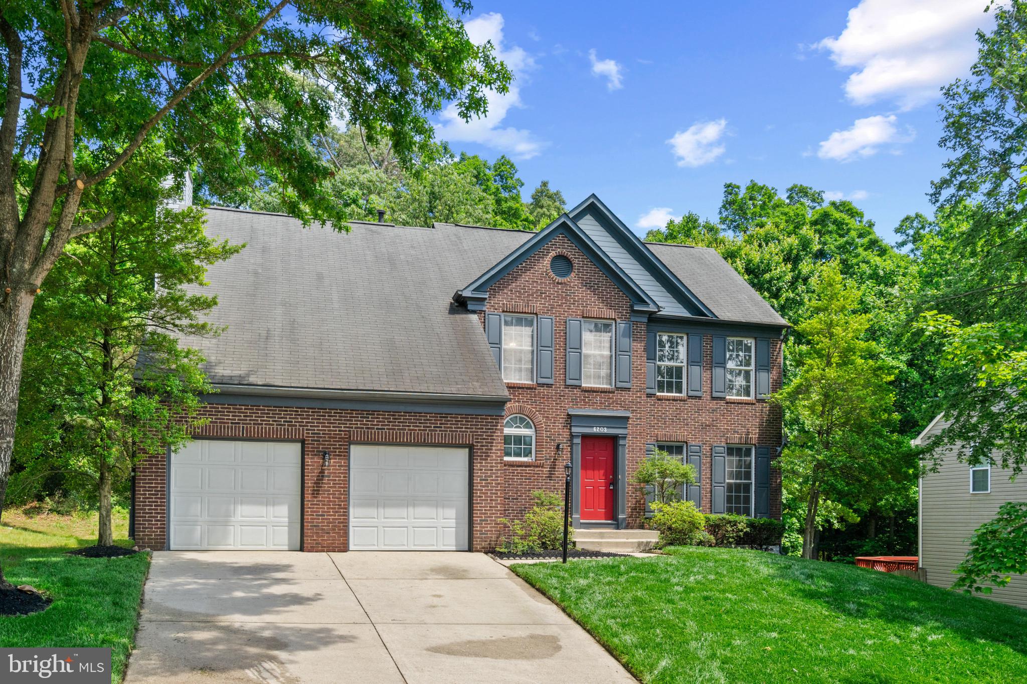 WOOD POINTE - Residential