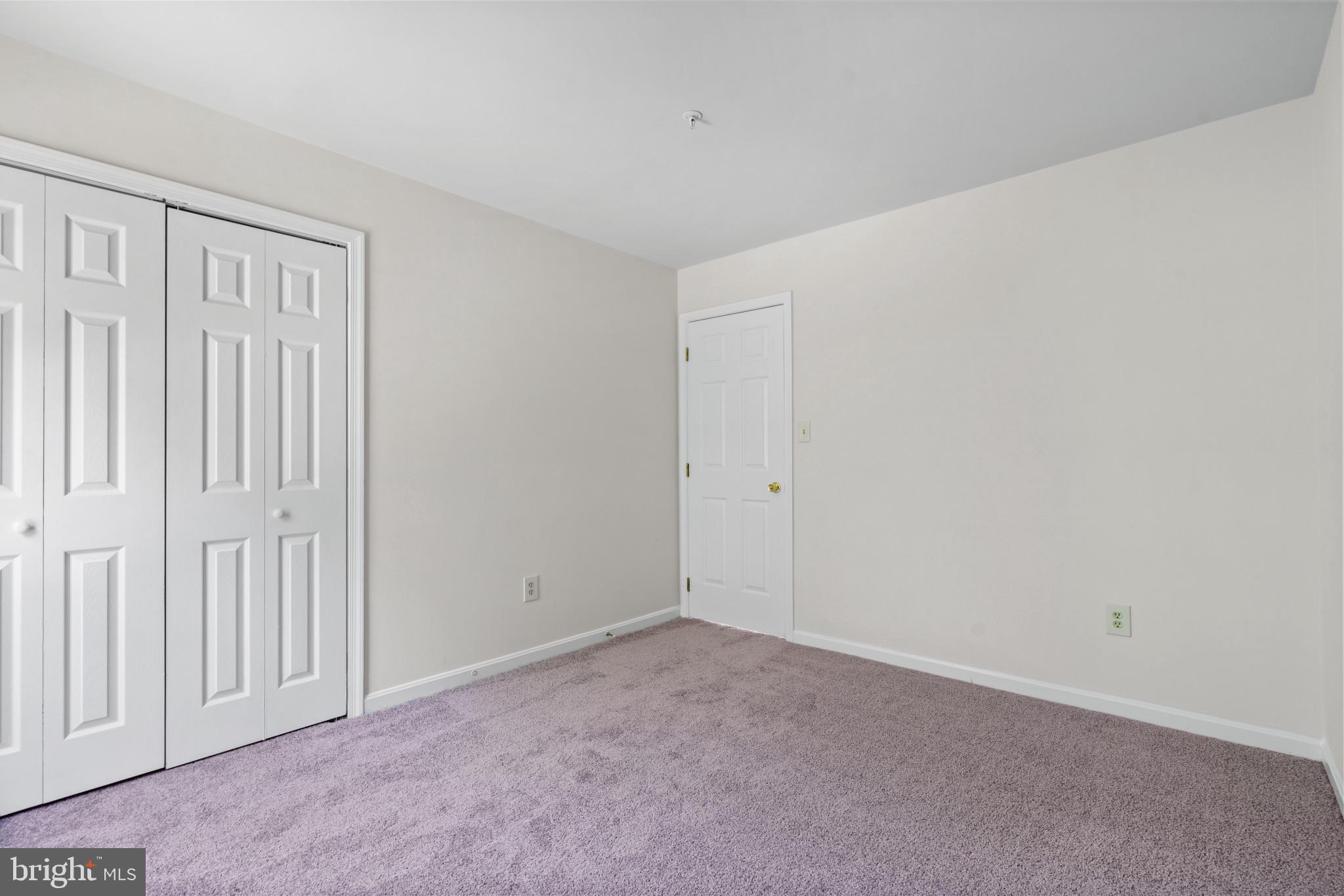 WOOD POINTE - Residential