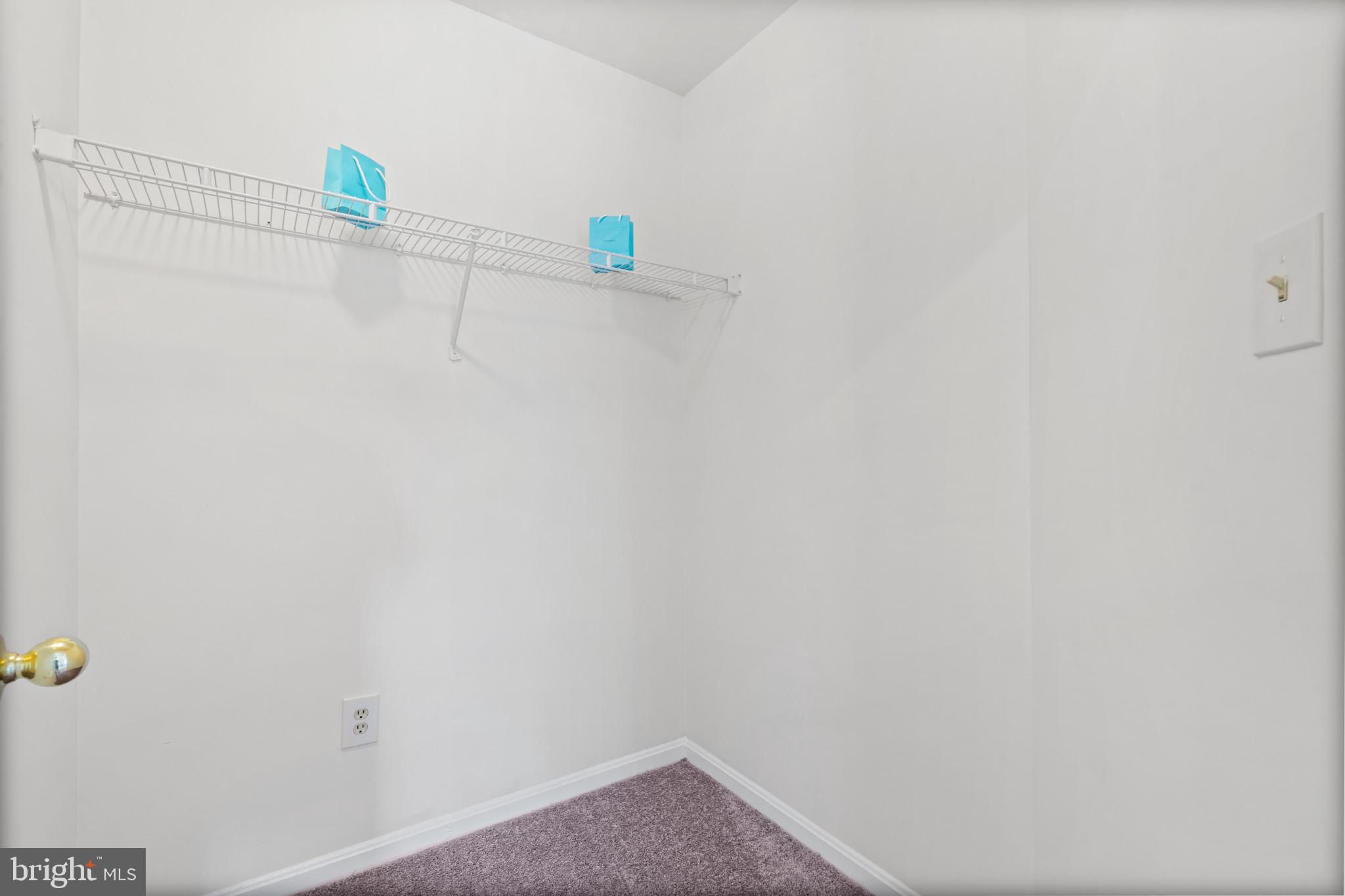 WOOD POINTE - Residential