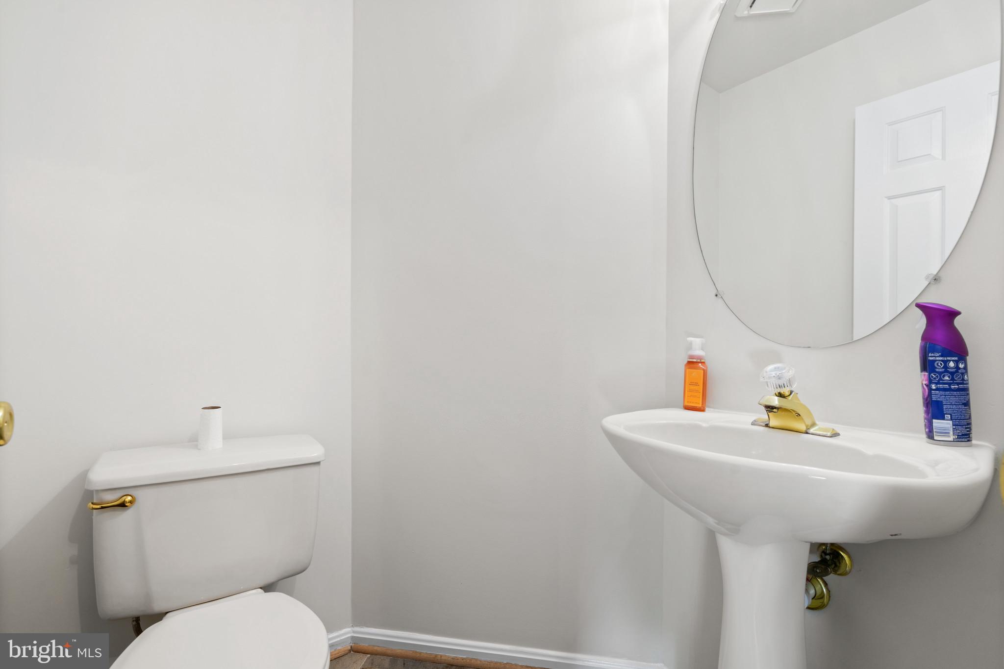 WOOD POINTE - Residential