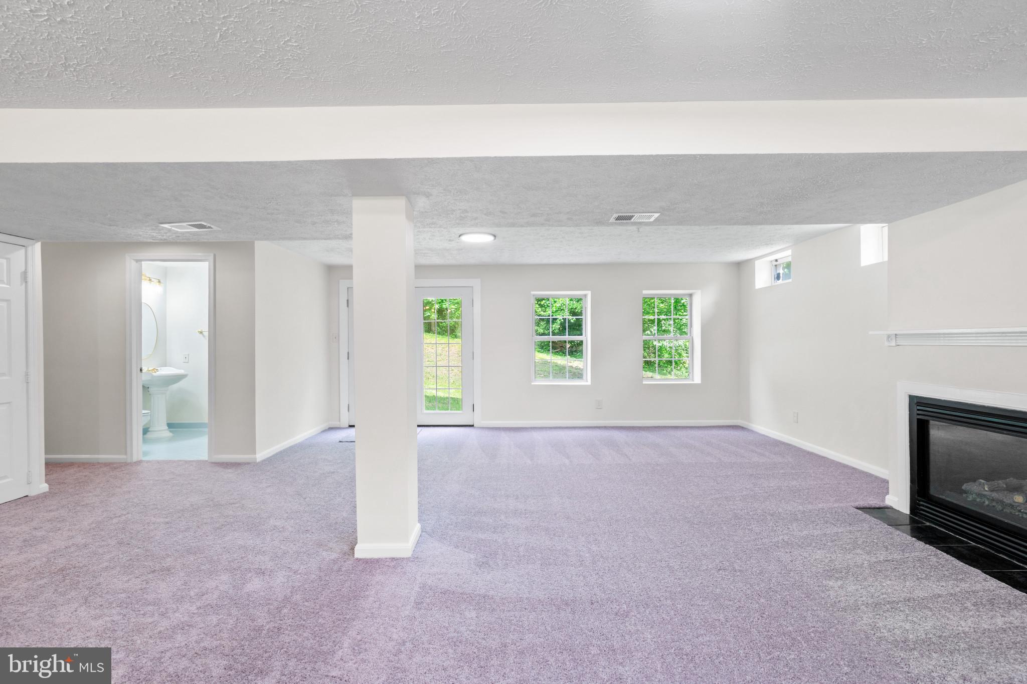 WOOD POINTE - Residential