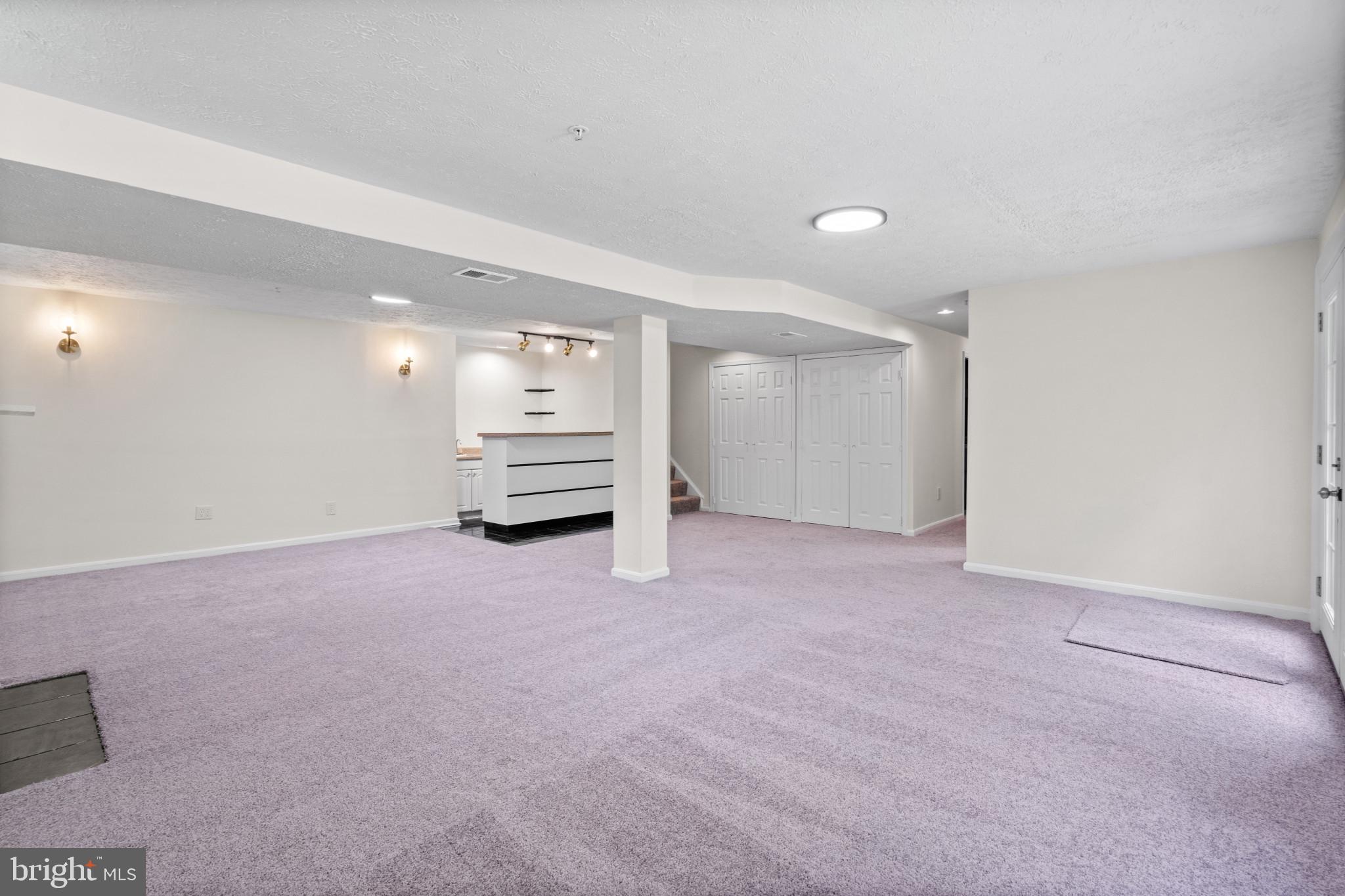 WOOD POINTE - Residential