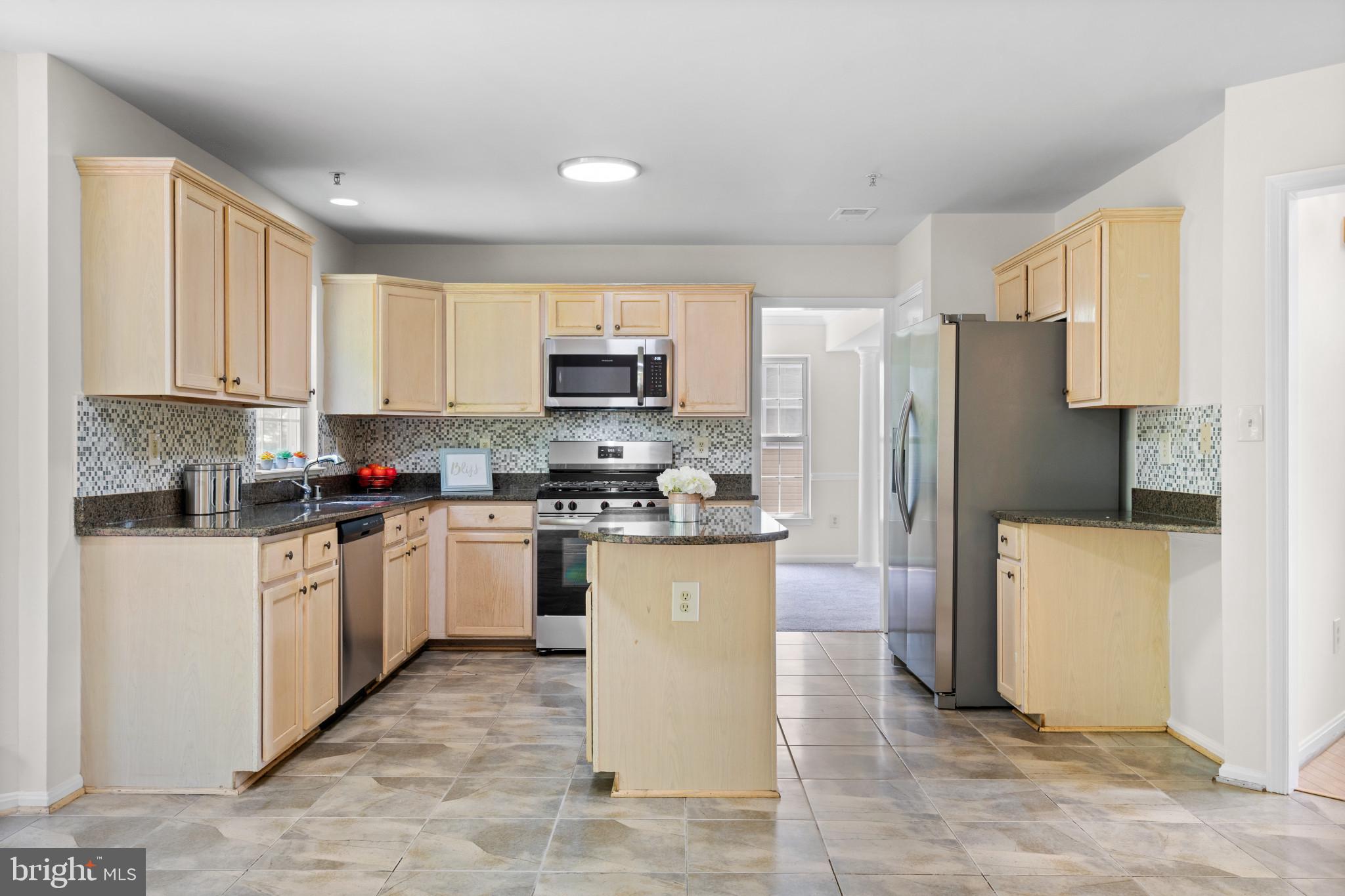 WOOD POINTE - Residential