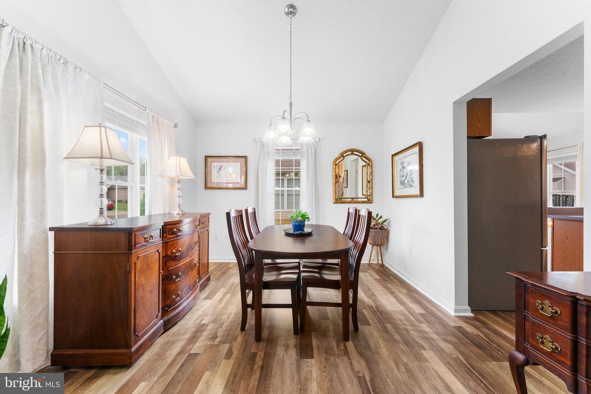 WILLOW SHADE - Residential