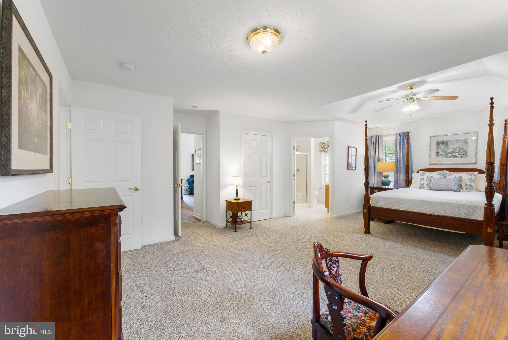 WILLOW SHADE - Residential