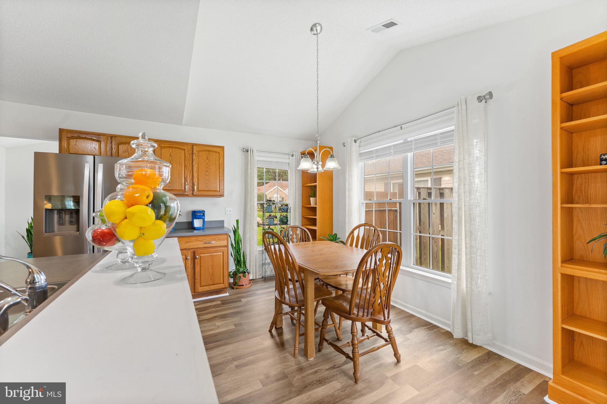 WILLOW SHADE - Residential