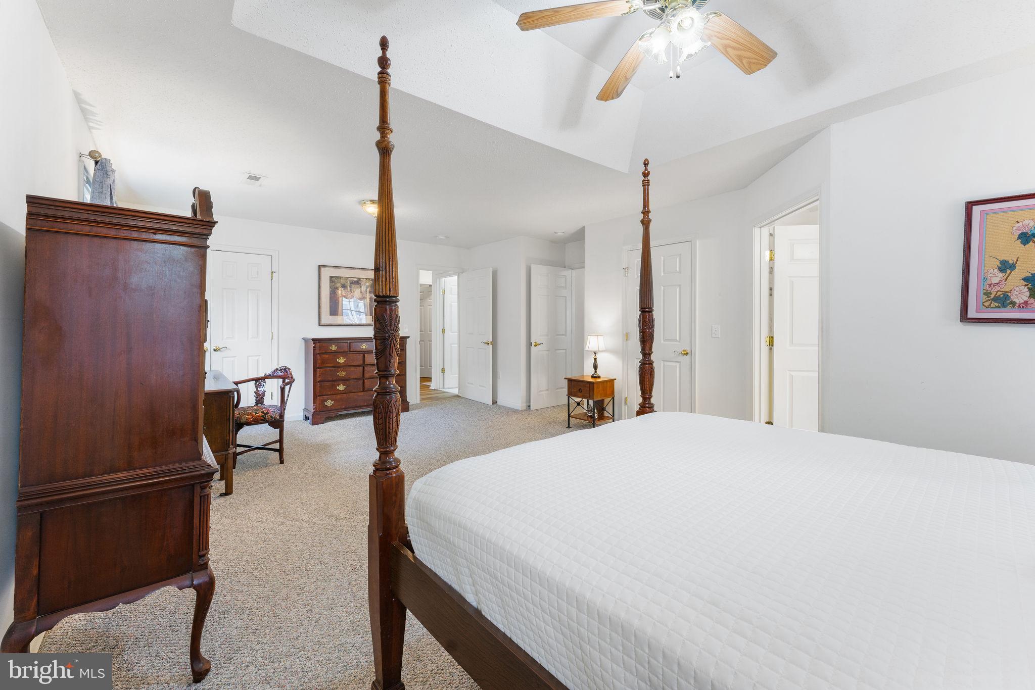 WILLOW SHADE - Residential