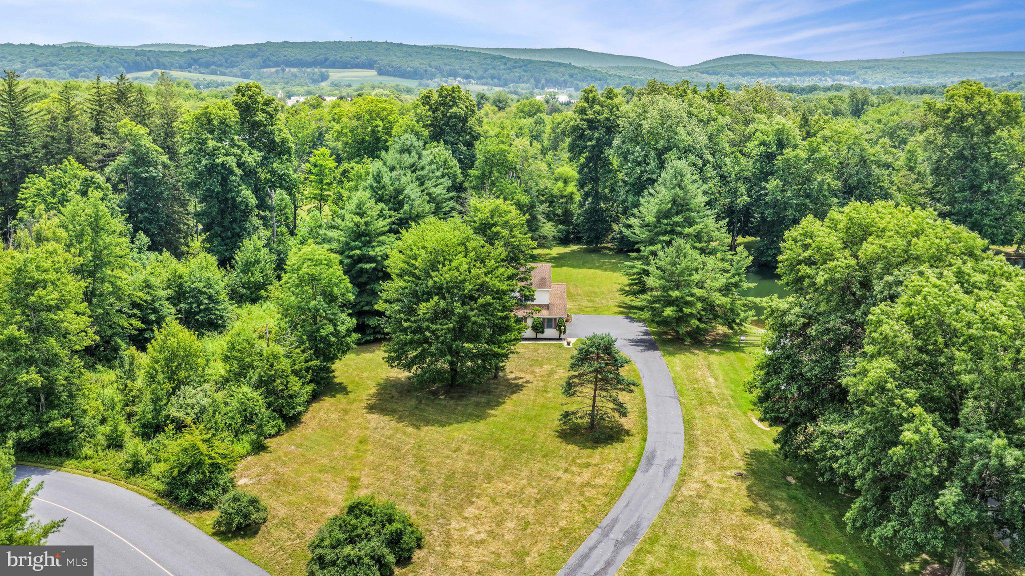 3090 VILLAGE ROAD