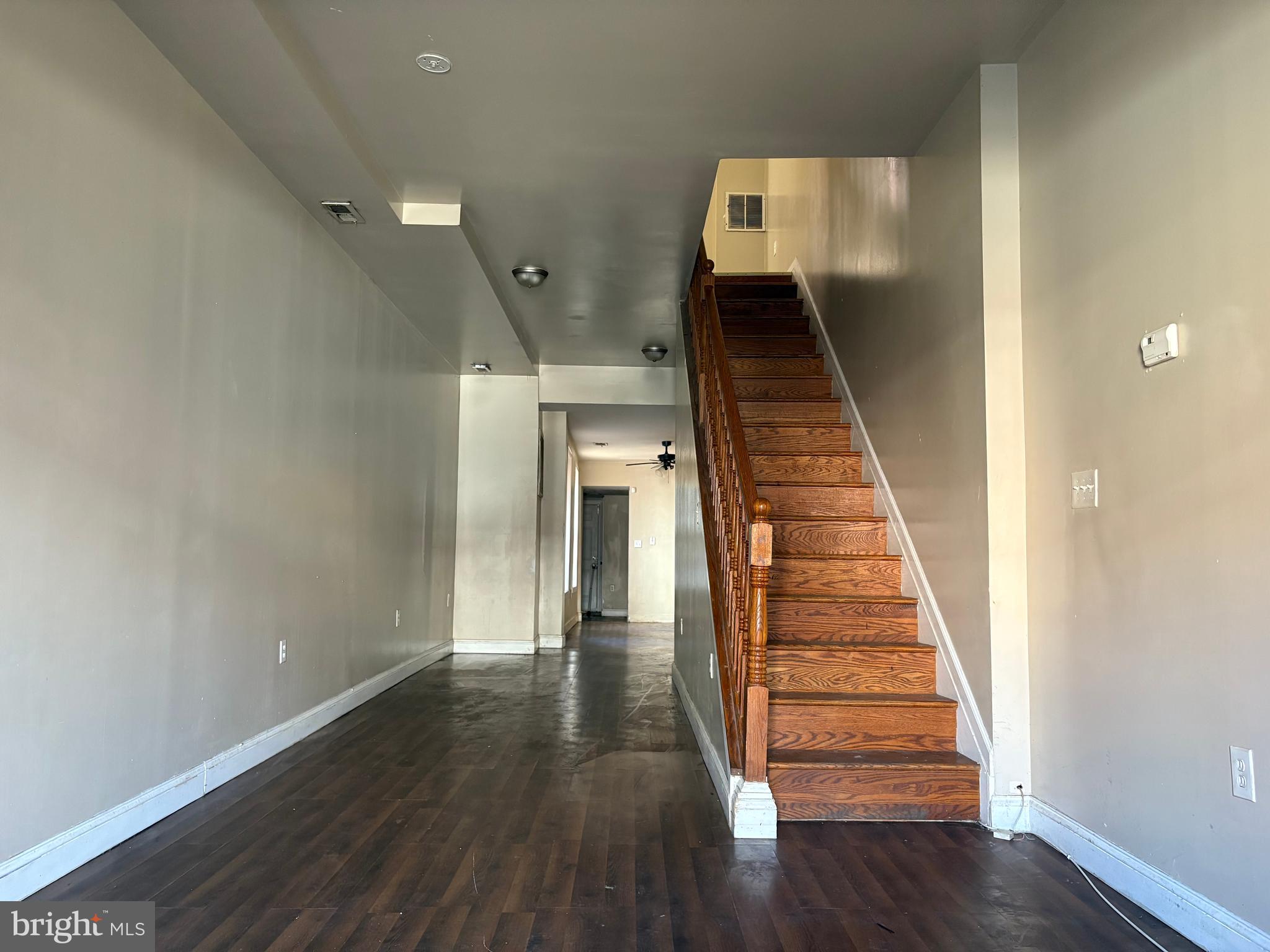 WASHINGTON VILLAGE - Residential