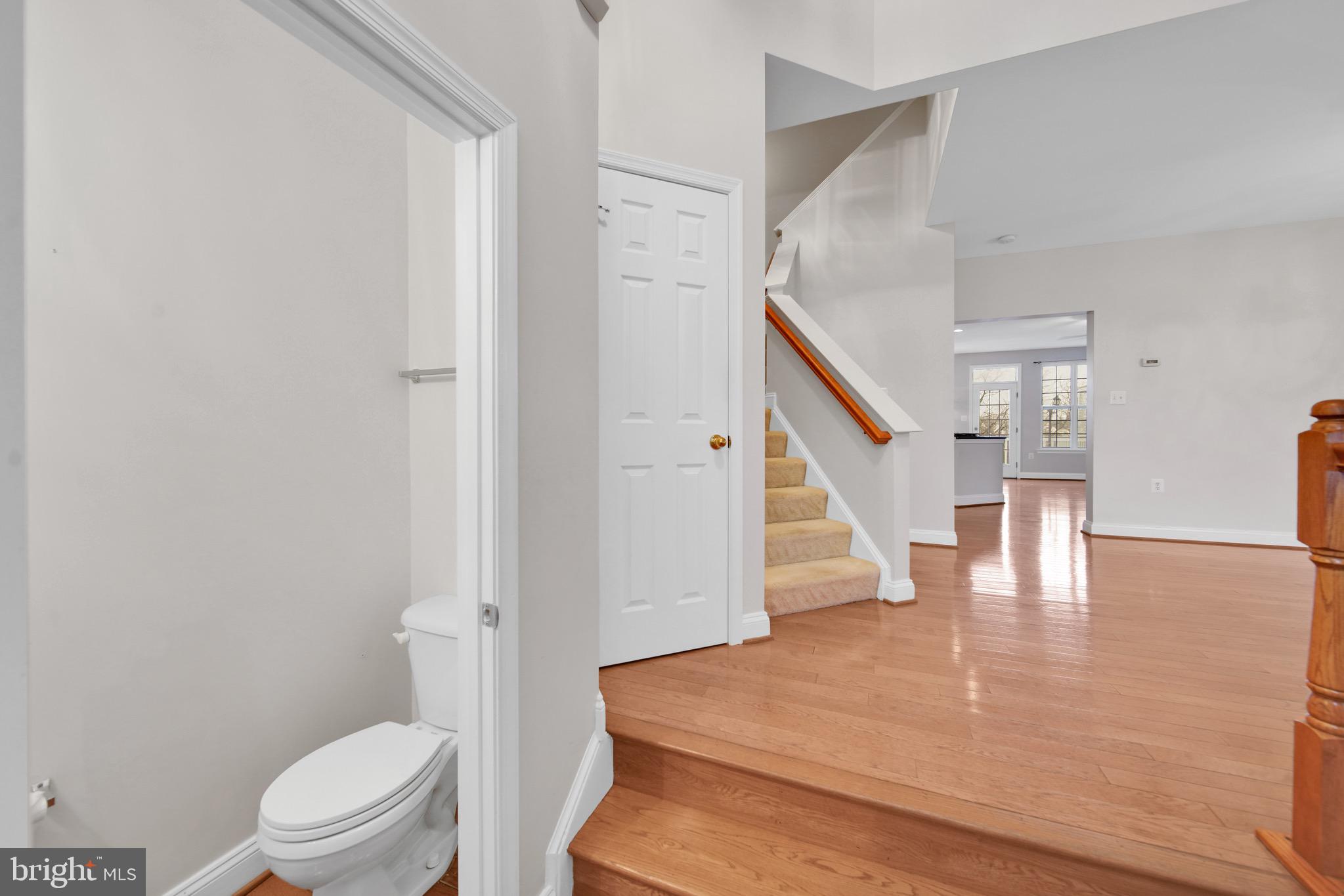 POTOMAC CROSSING - Residential